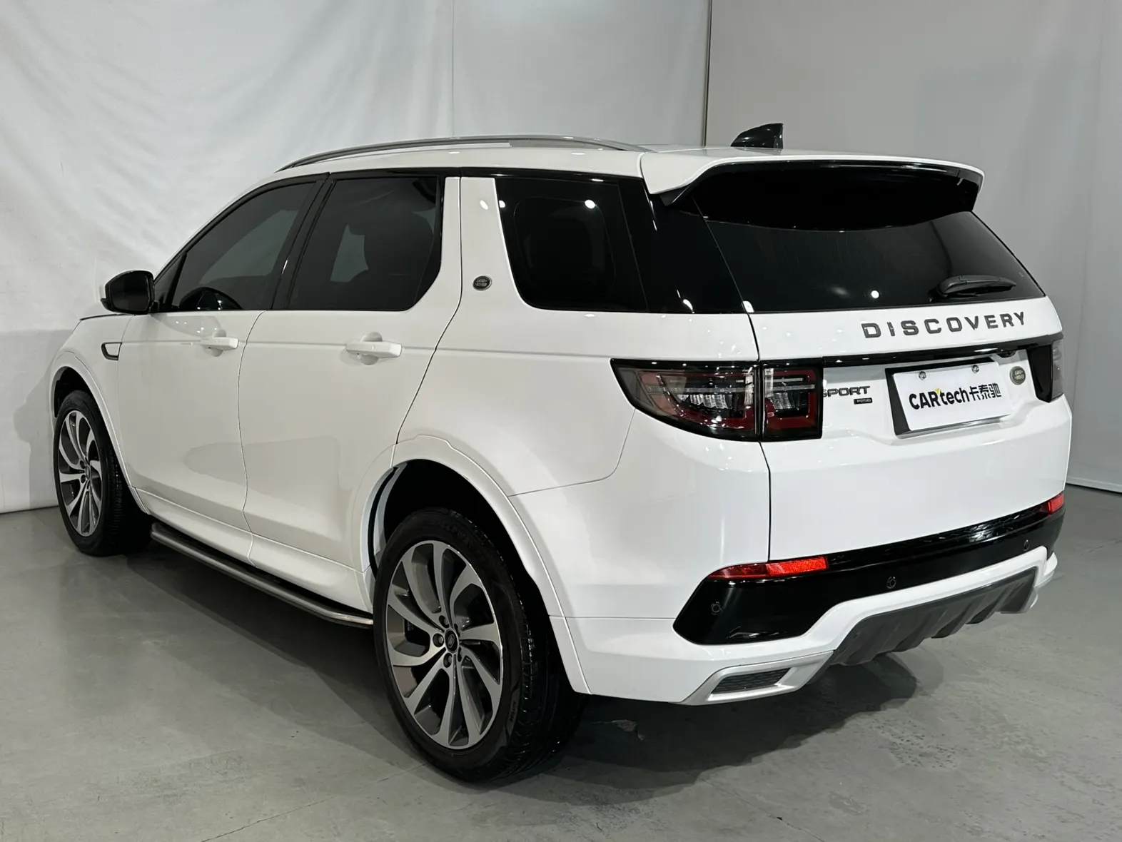 Land Rover Discovery Sport, 2022 6