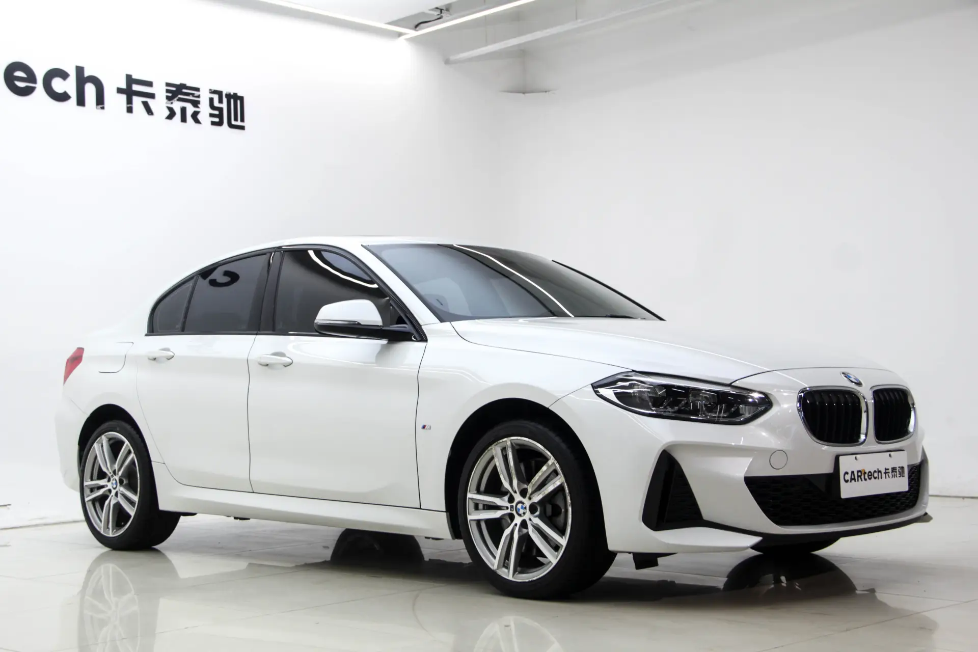 BMW 120i, 2019 2