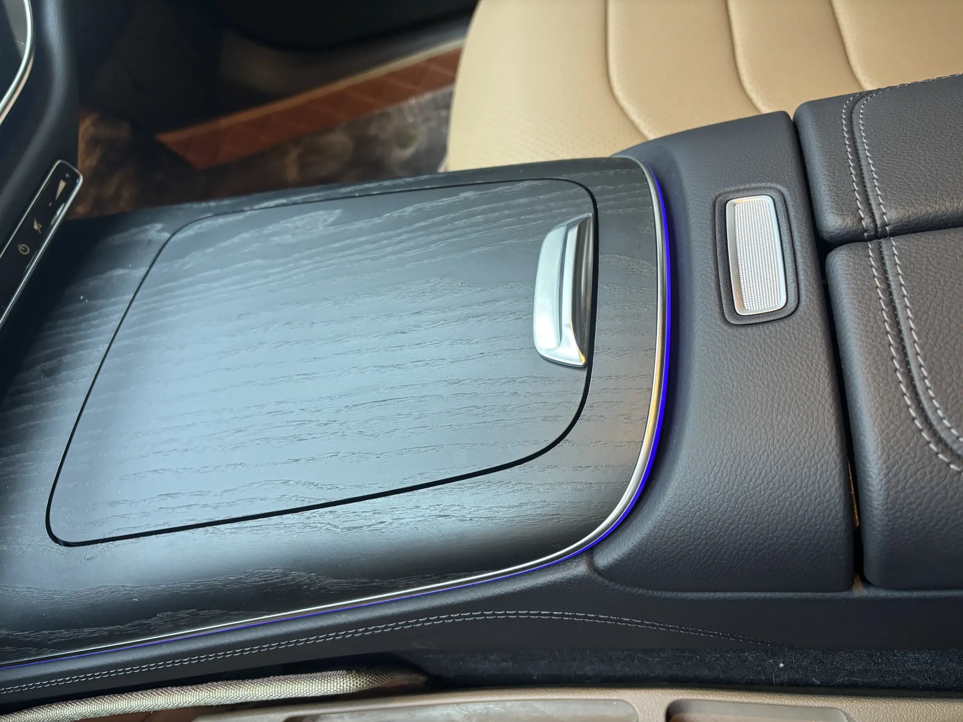 Mercedes-Benz E 300 L, 2024 20