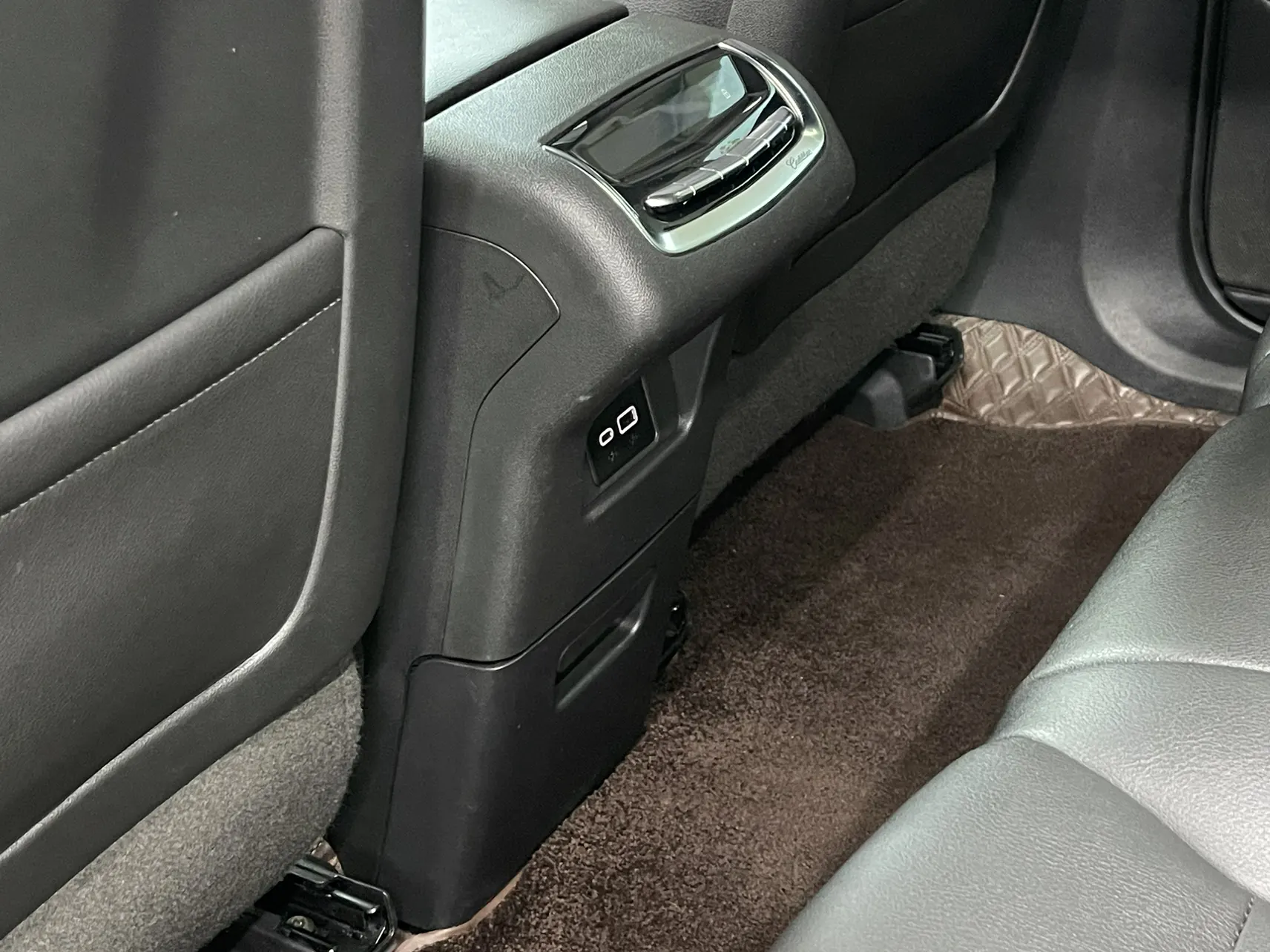 Cadillac XT6, 2022 26