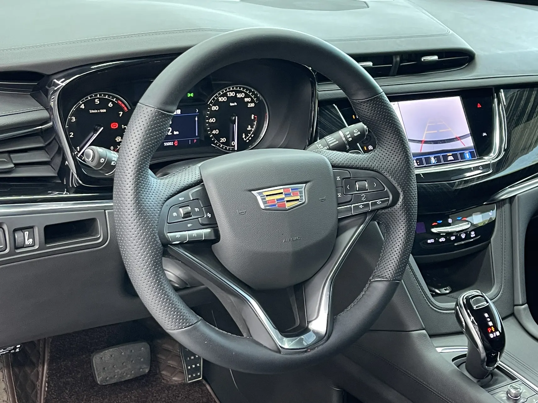 Cadillac XT6, 2022 11