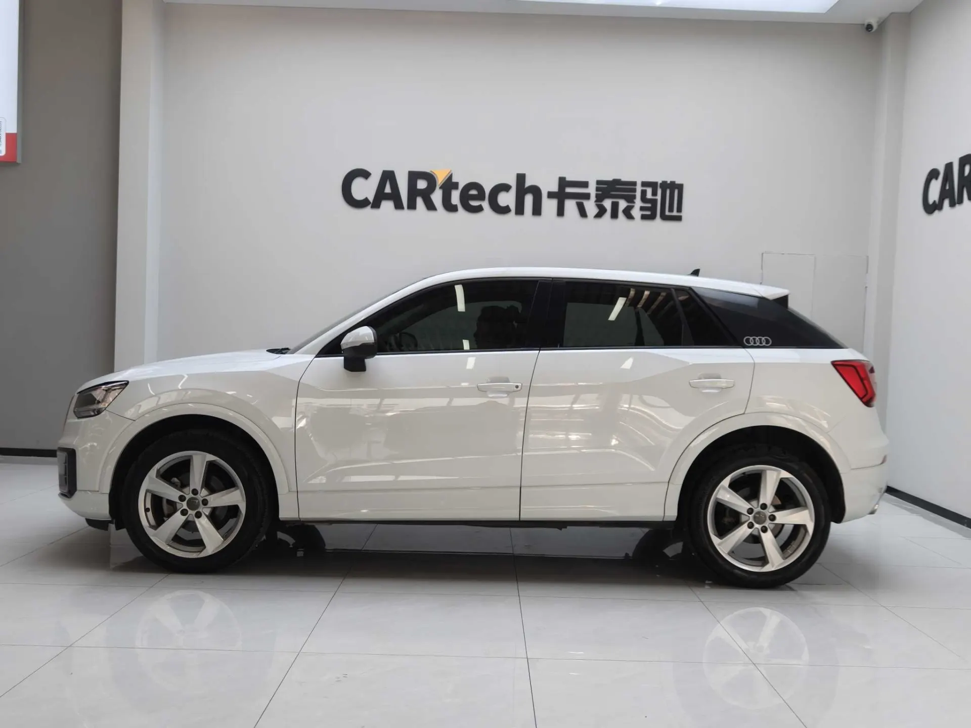 Audi Q2L 35 TFSI, 2020 8