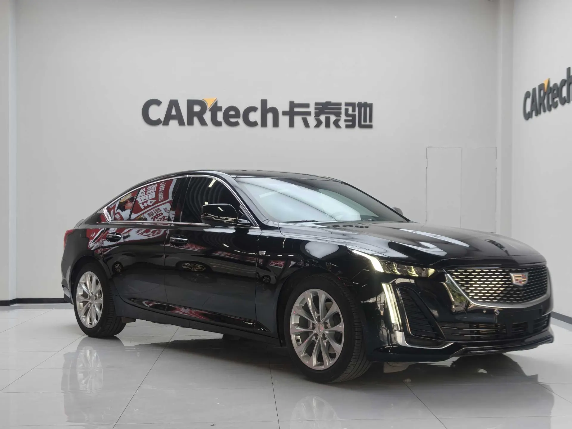 Cadillac CT5, 2023 2