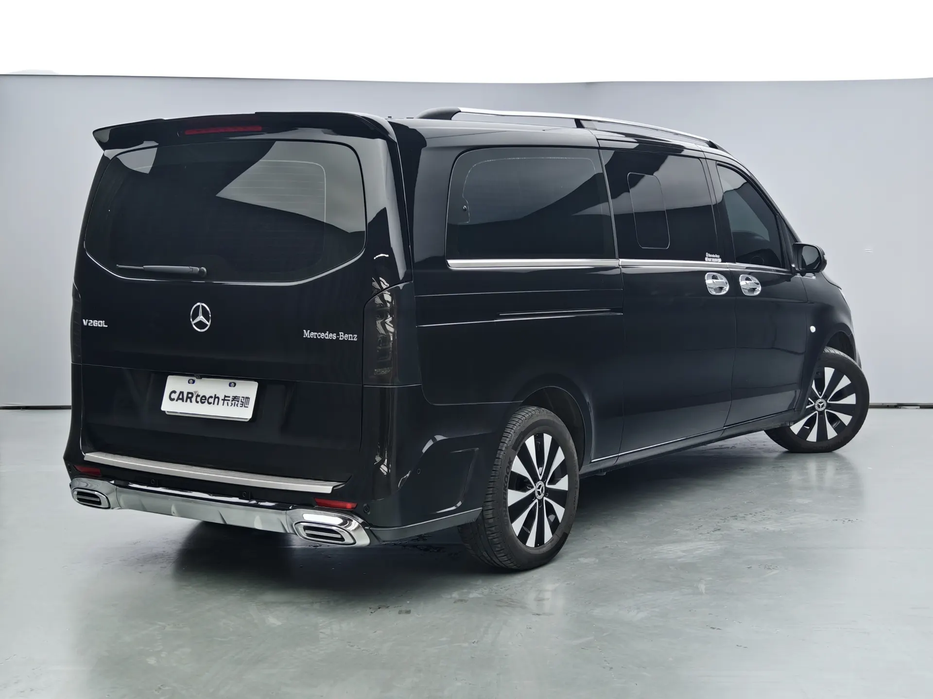 Mercedes-Benz Vito, 2024 3
