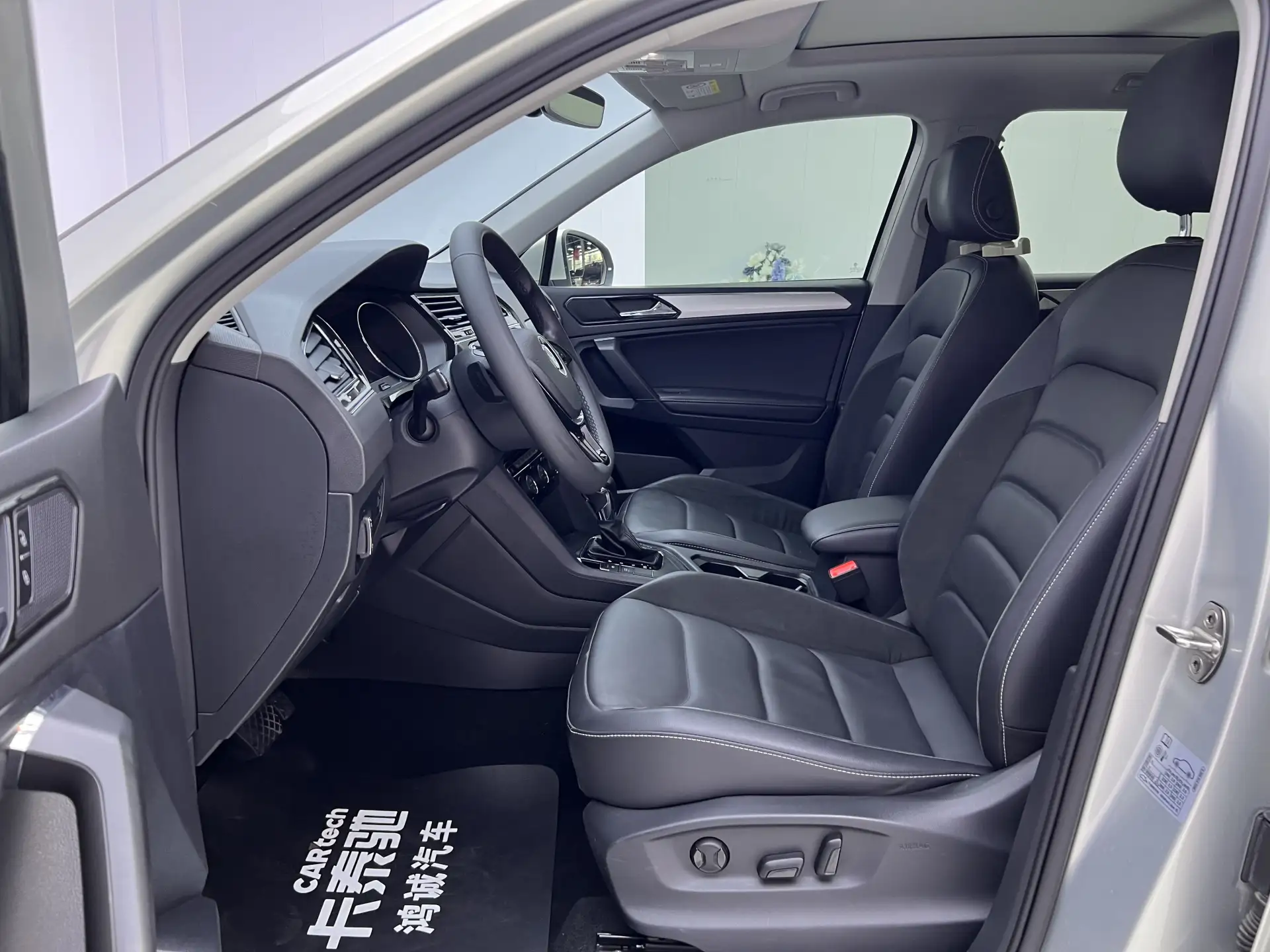 Volkswagen Tiguan L, 2020 18