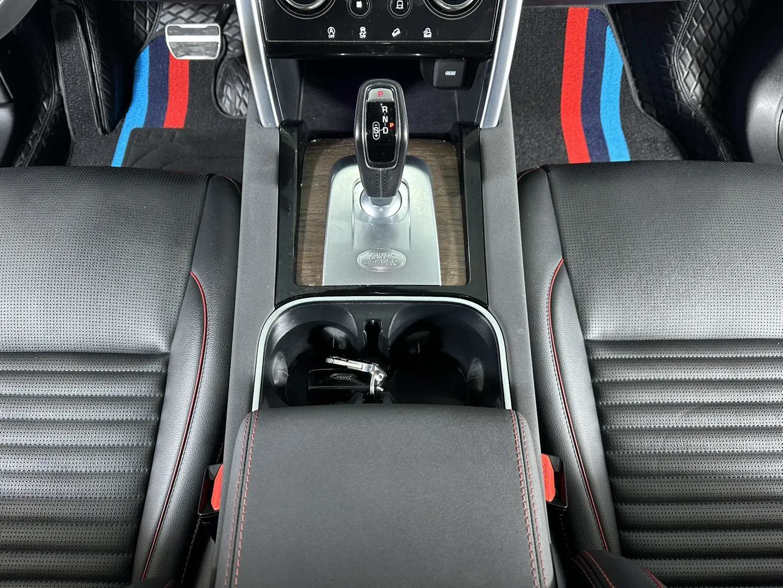 Land Rover Discovery Sport, 2022 18