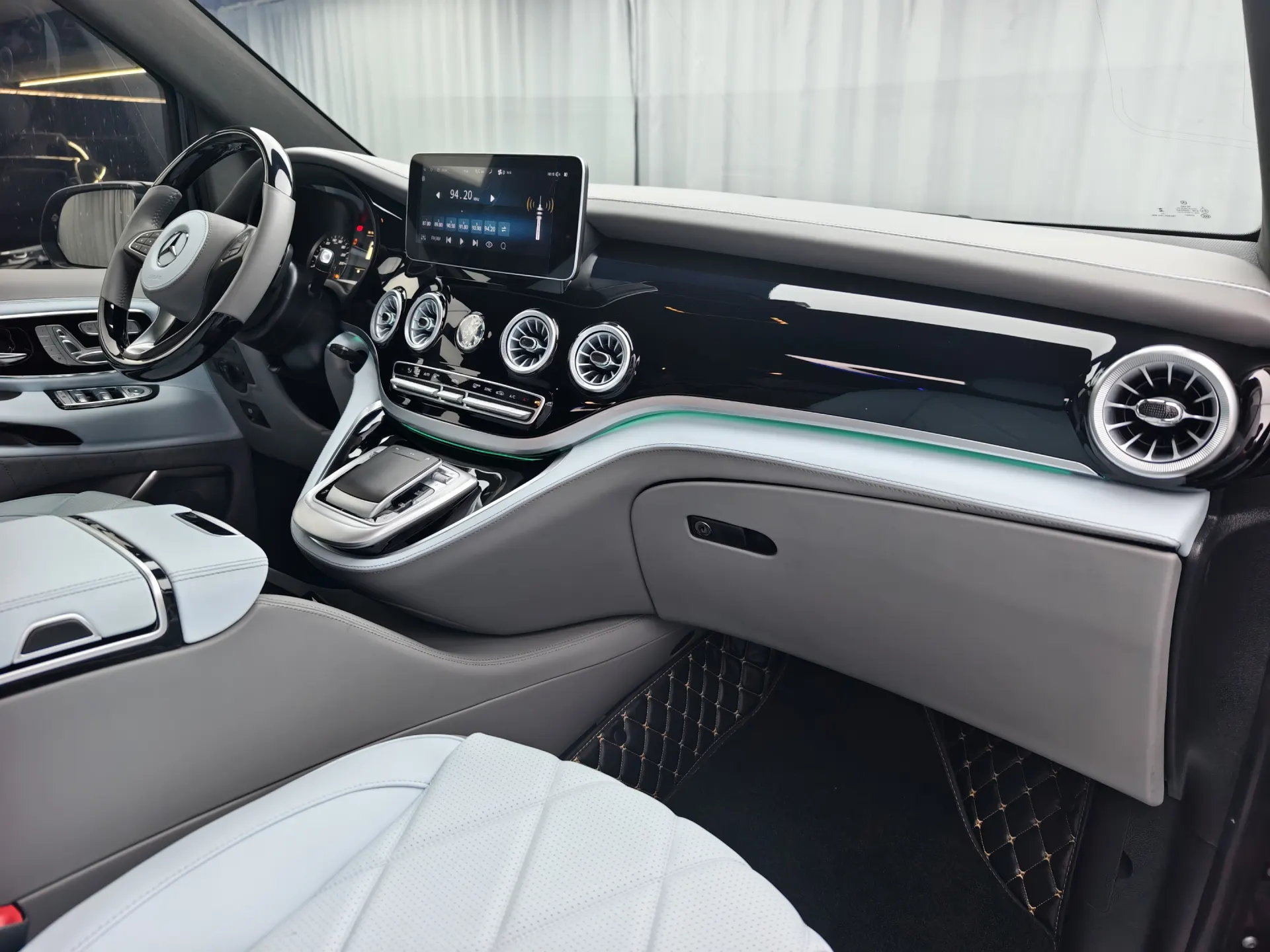 Mercedes-Benz Vito, 2024 13