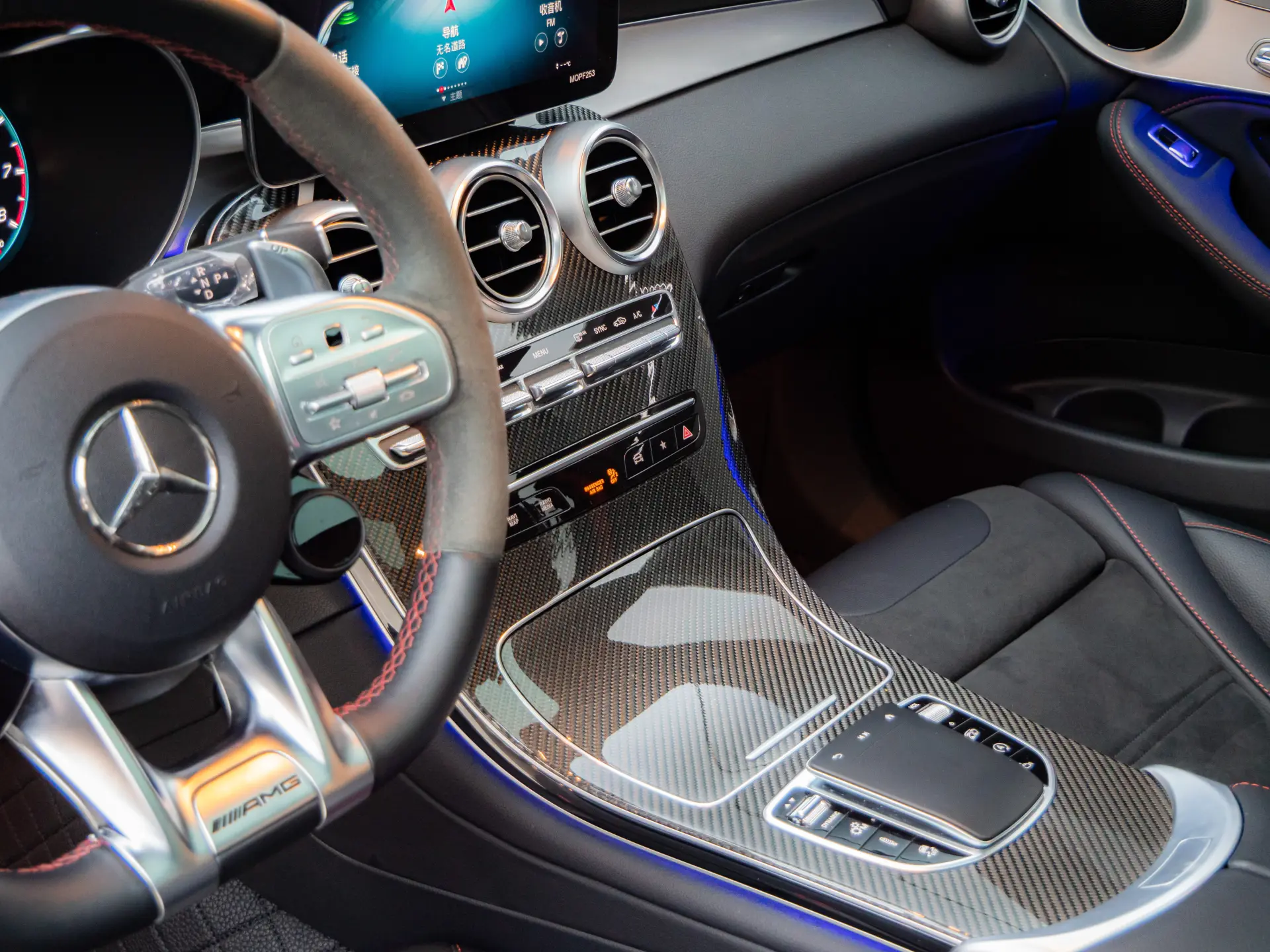 Mercedes-Benz GLC 43 4MATIC, 2023 23