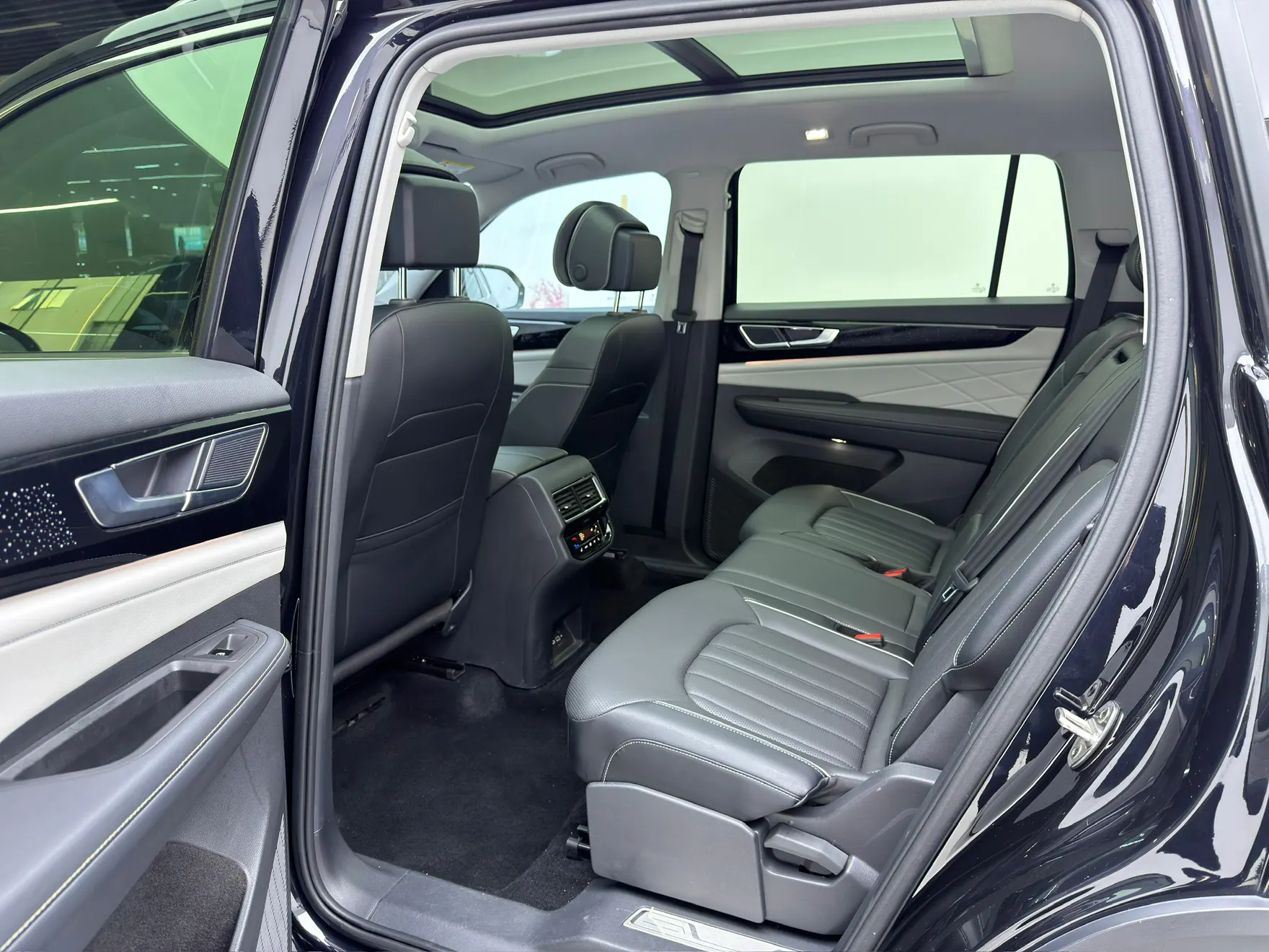 Volkswagen Teramont, 2023 20