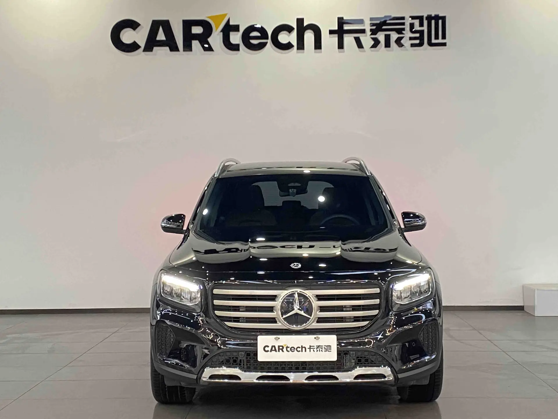 Mercedes-Benz GLB, 2024 2