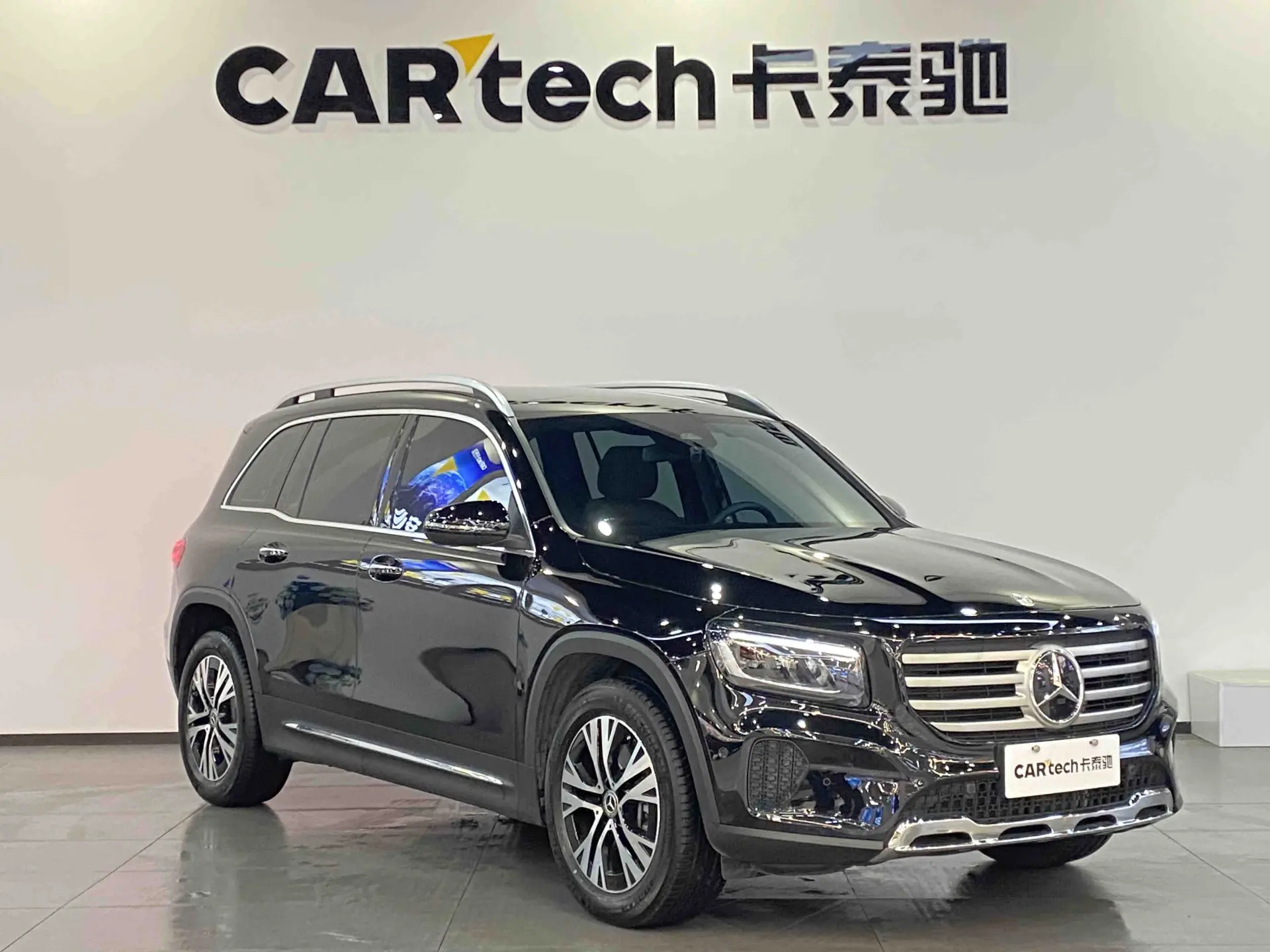 Mercedes-Benz GLB, 2024 3