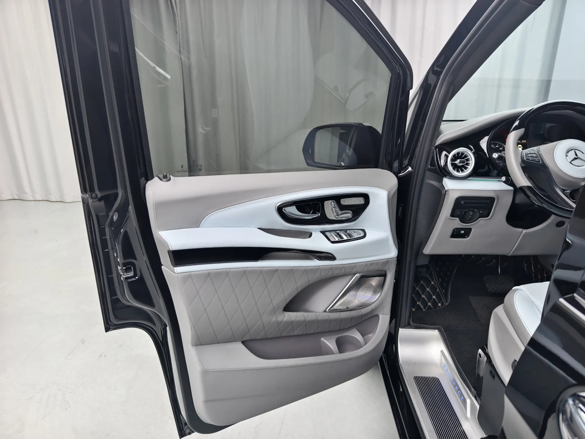 Mercedes-Benz Vito, 2024 11