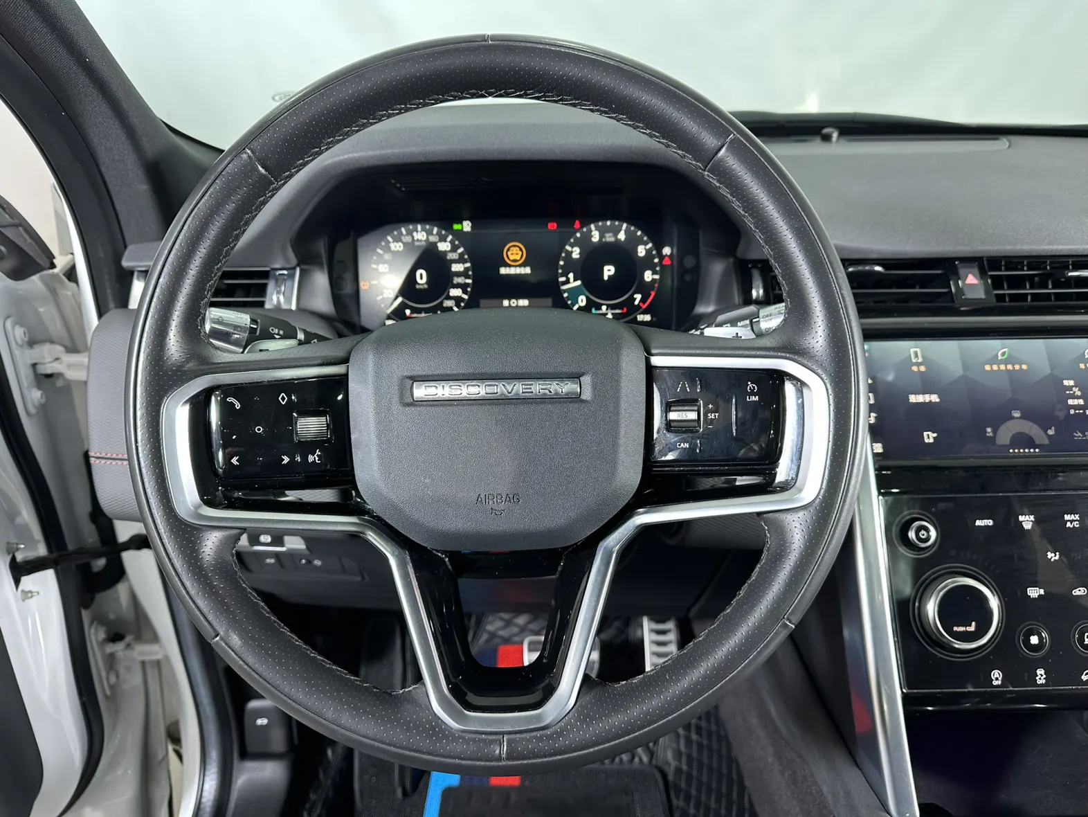 Land Rover Discovery Sport, 2022 13