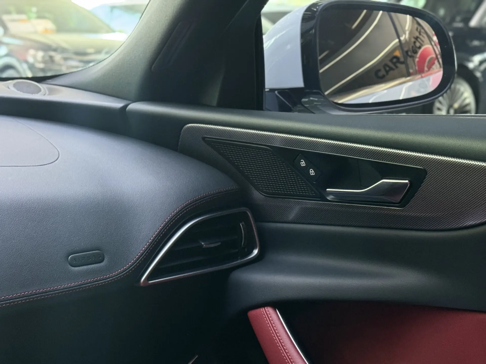 Jaguar XEL, 2023 23