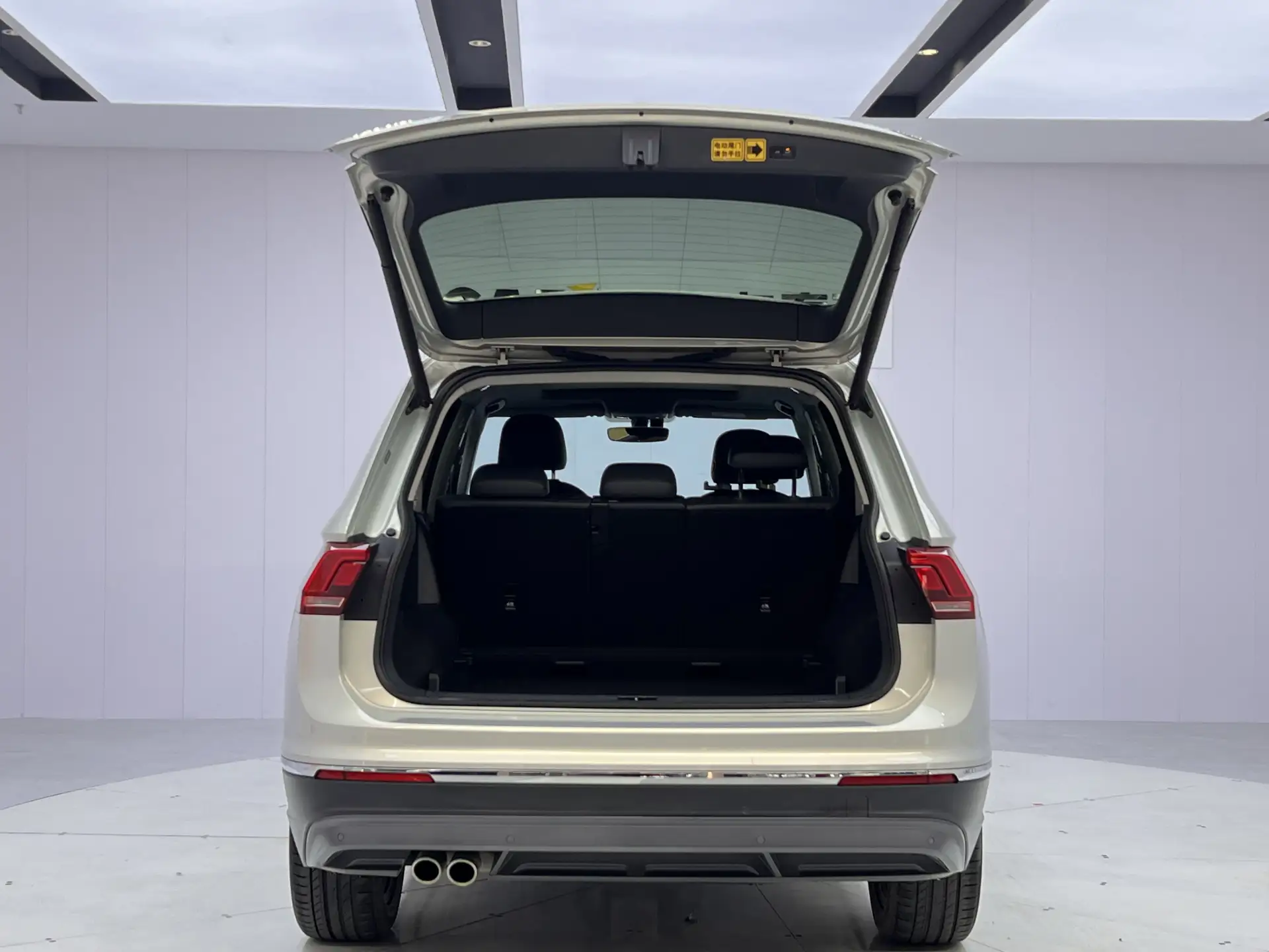 Volkswagen Tiguan L, 2020 13