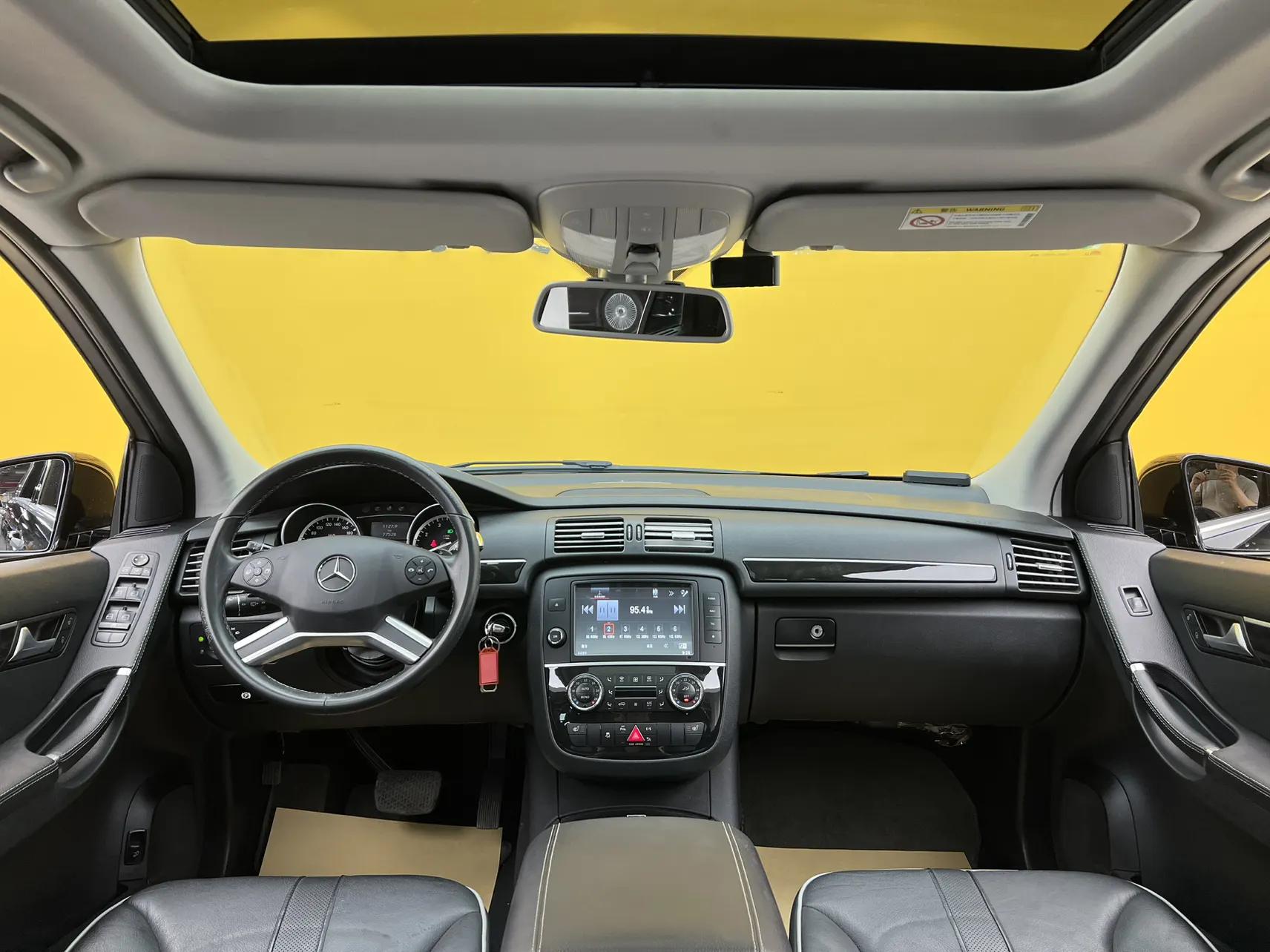 Mercedes-Benz R, 2017 38
