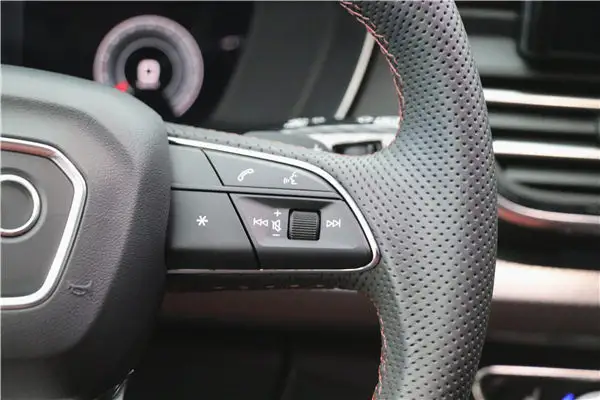 Audi Q5L 45 TFSI, 2024 16