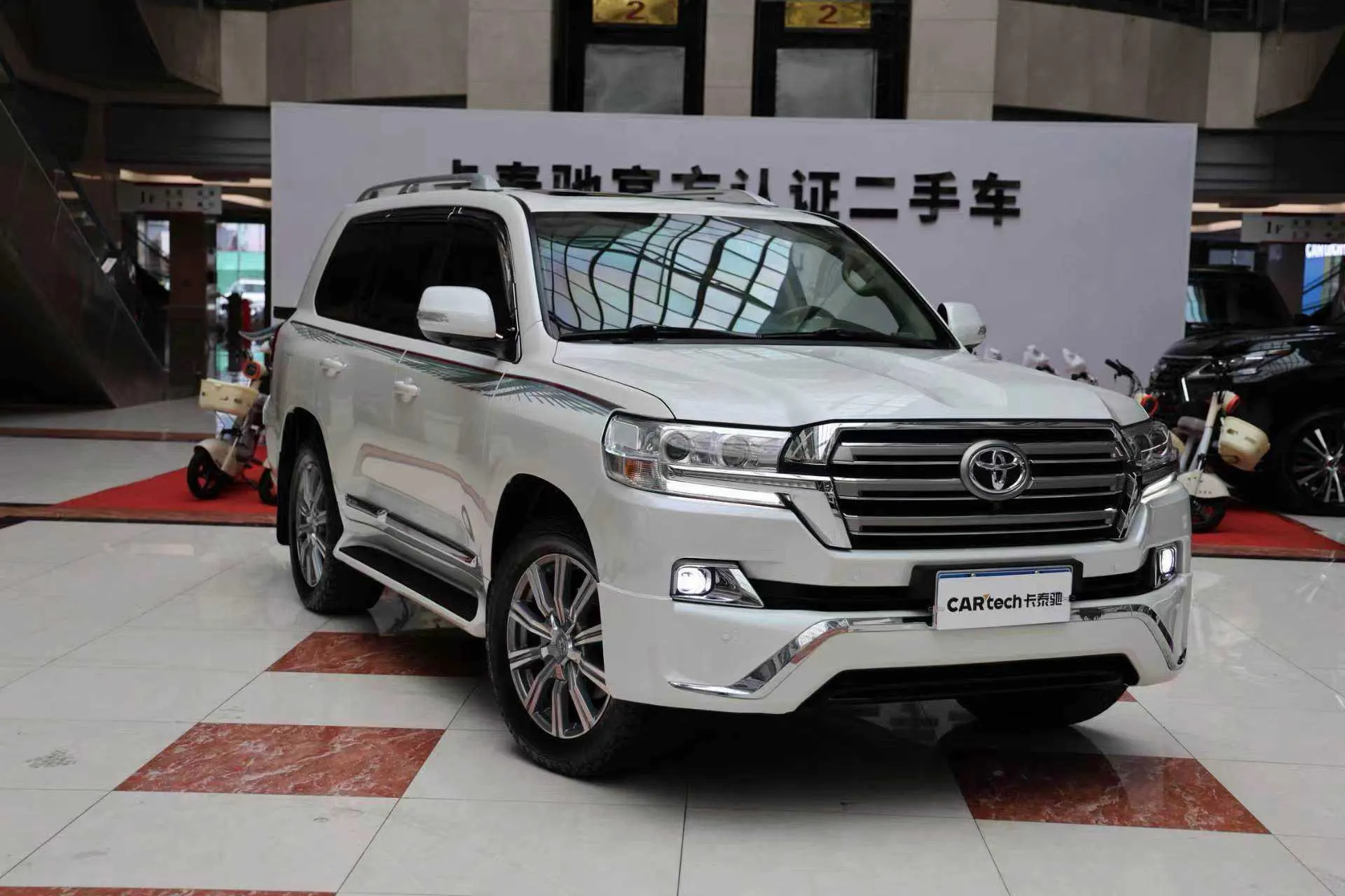 Toyota Land Cruiser, 2019 2