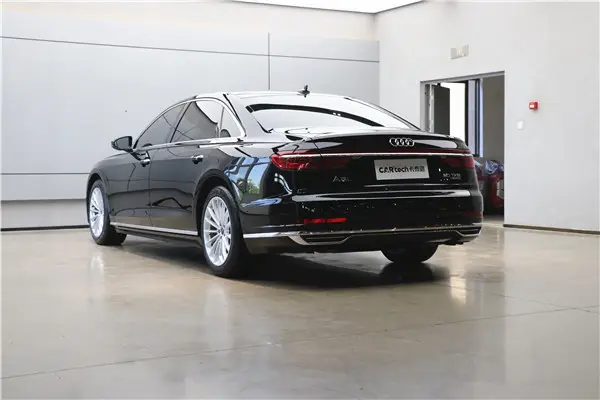 Audi A8L 50 TFSI, 2022 20