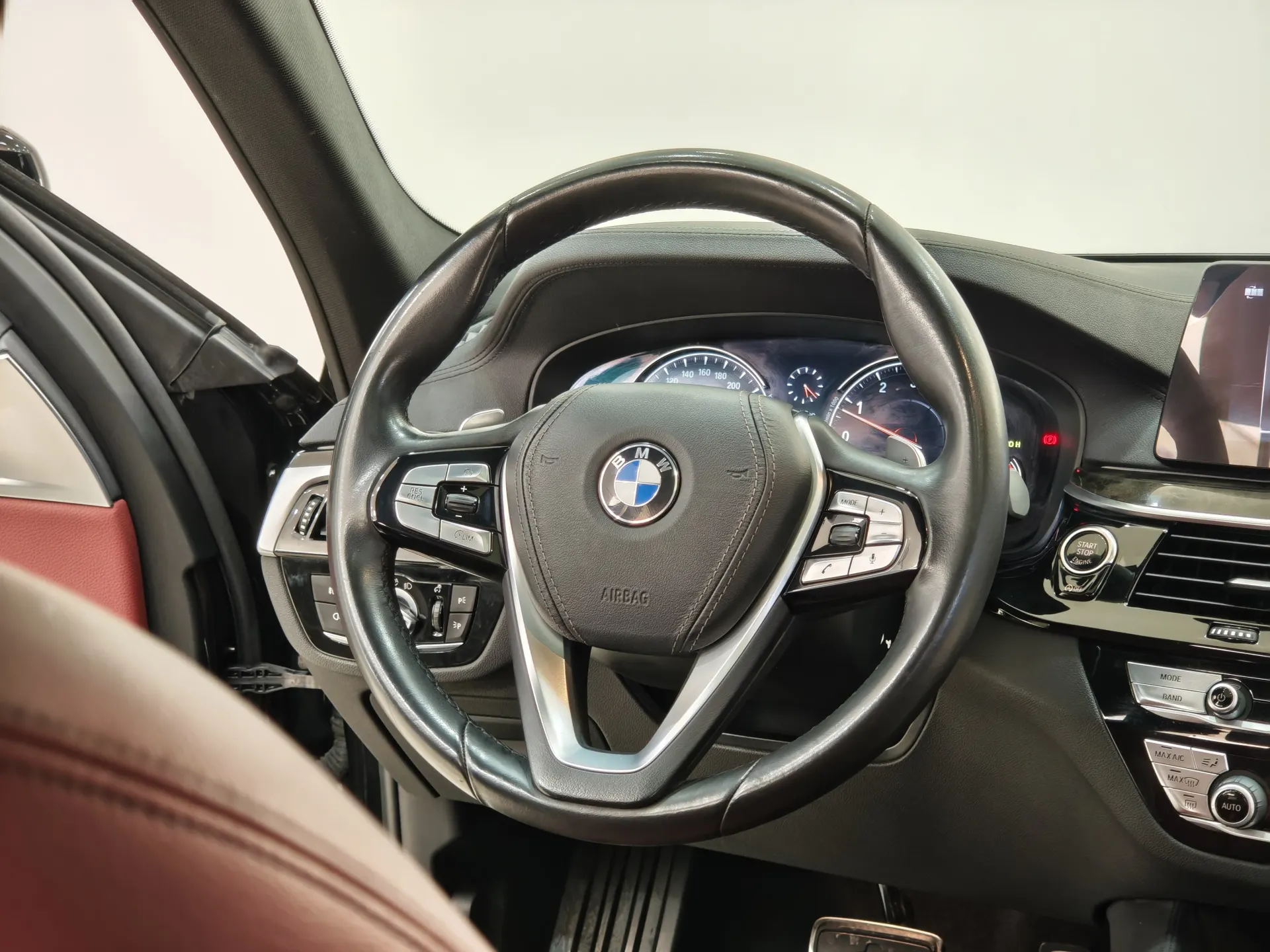 BMW 530Li, 2018 13