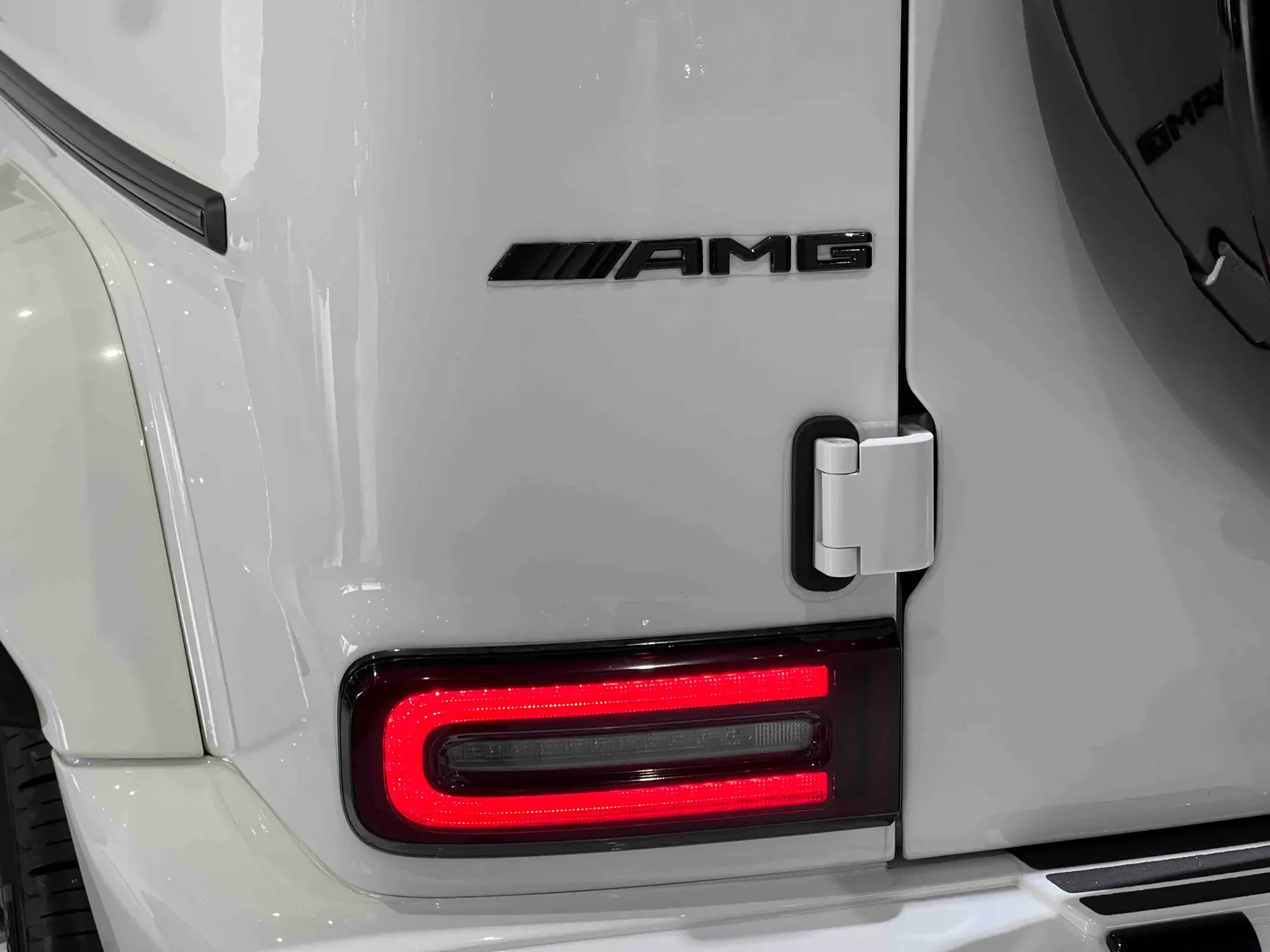 Mercedes-Benz G 63, 2023 10