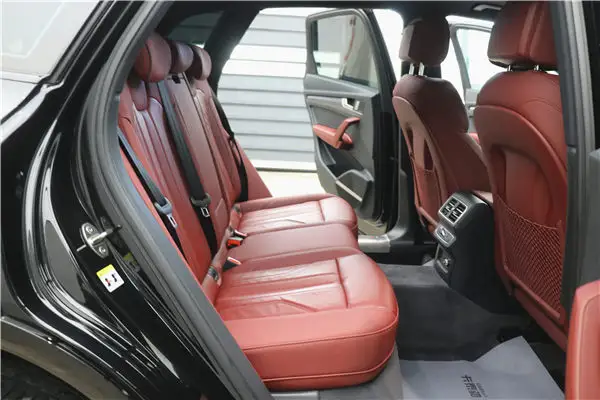 Audi Q5L 45 TFSI, 2024 21