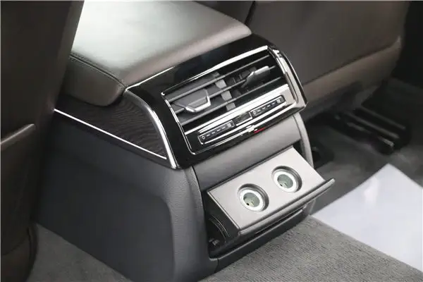 Audi A8L 50 TFSI, 2022 16