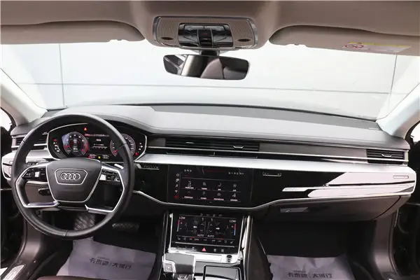 Audi A8L 50 TFSI, 2022 4