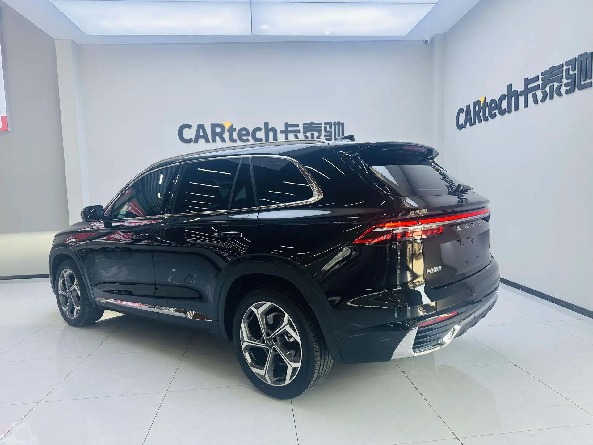 Geely Xingyue L, 2025 7