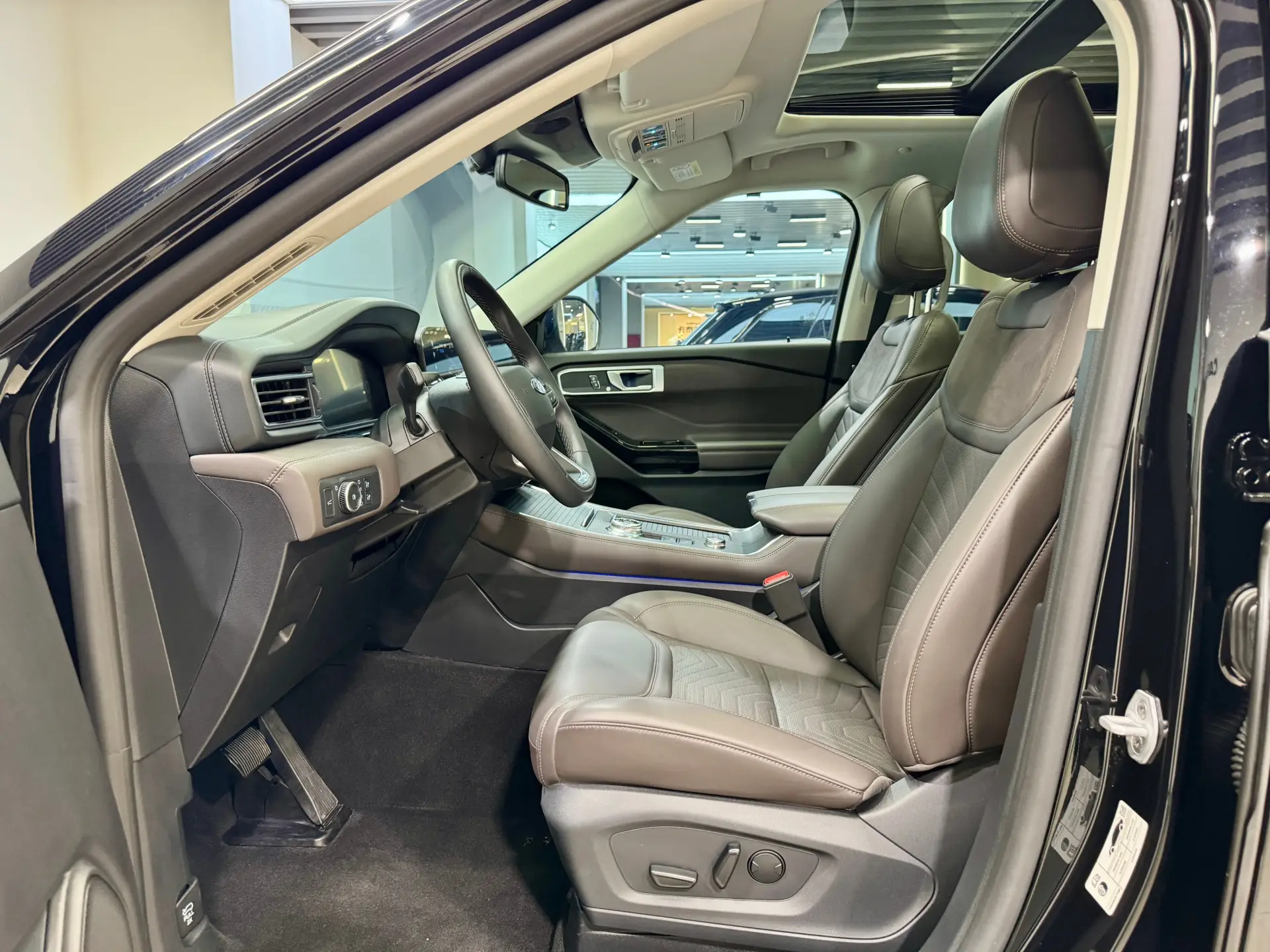 Ford Explorer, 2025 7