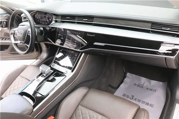 Audi A8L 50 TFSI, 2022 17