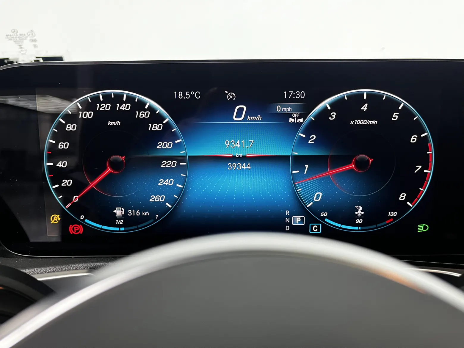 Mercedes-Benz GLB, 2023 10