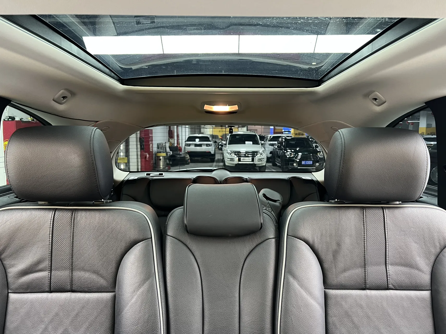 Mercedes-Benz R, 2017 31