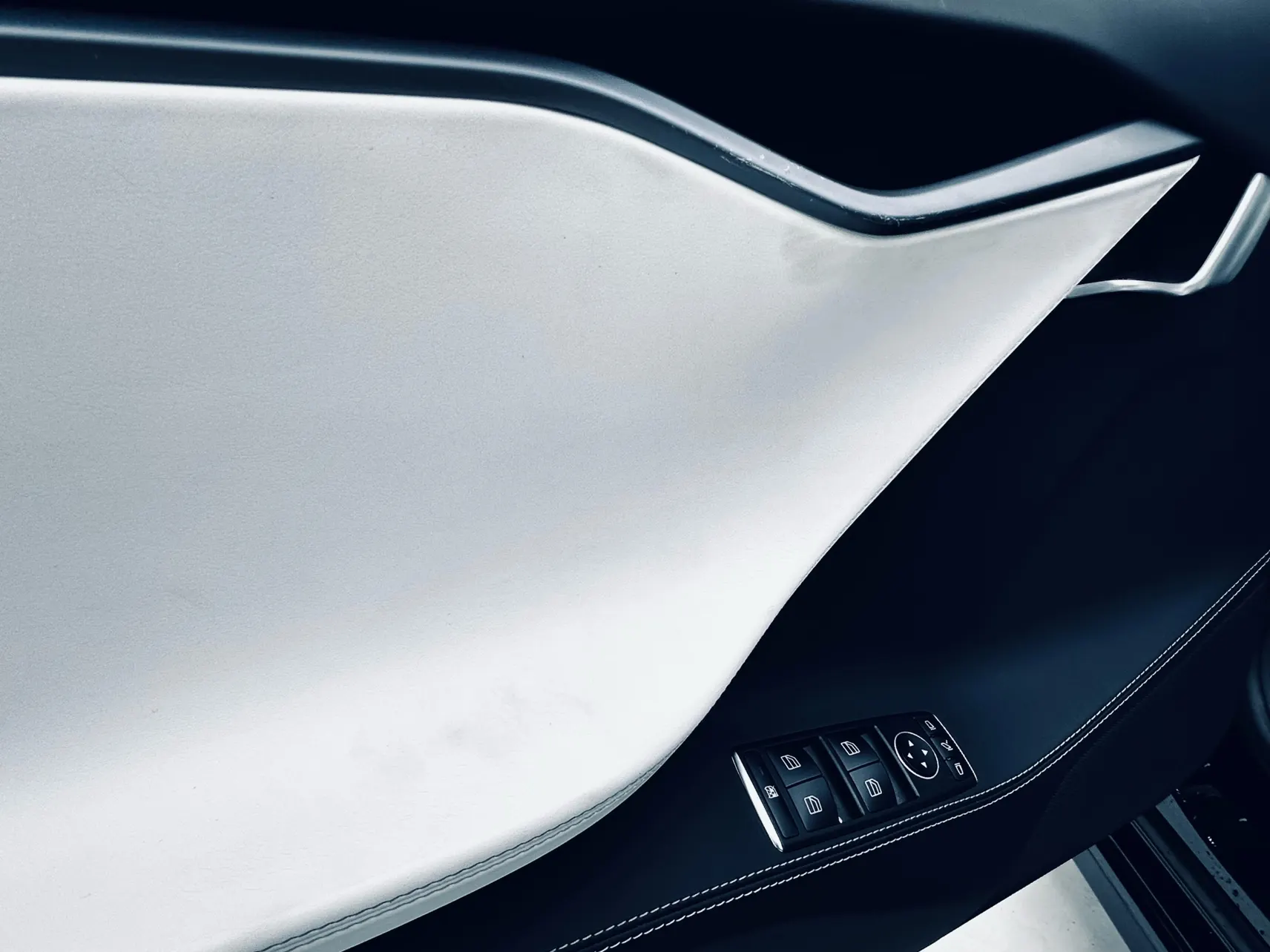 Tesla Model S, 2020 12