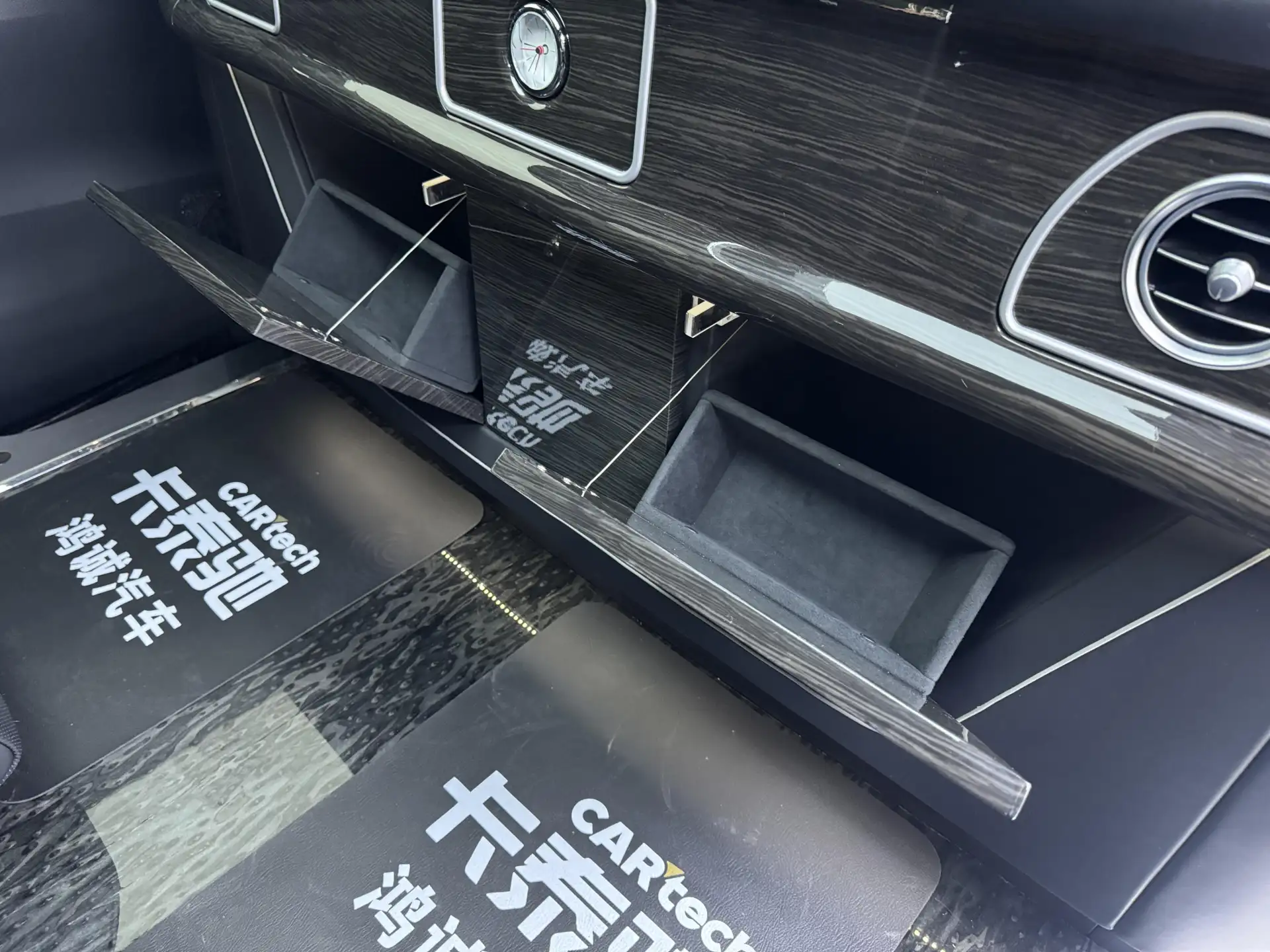 Toyota Alphard, 2019 24