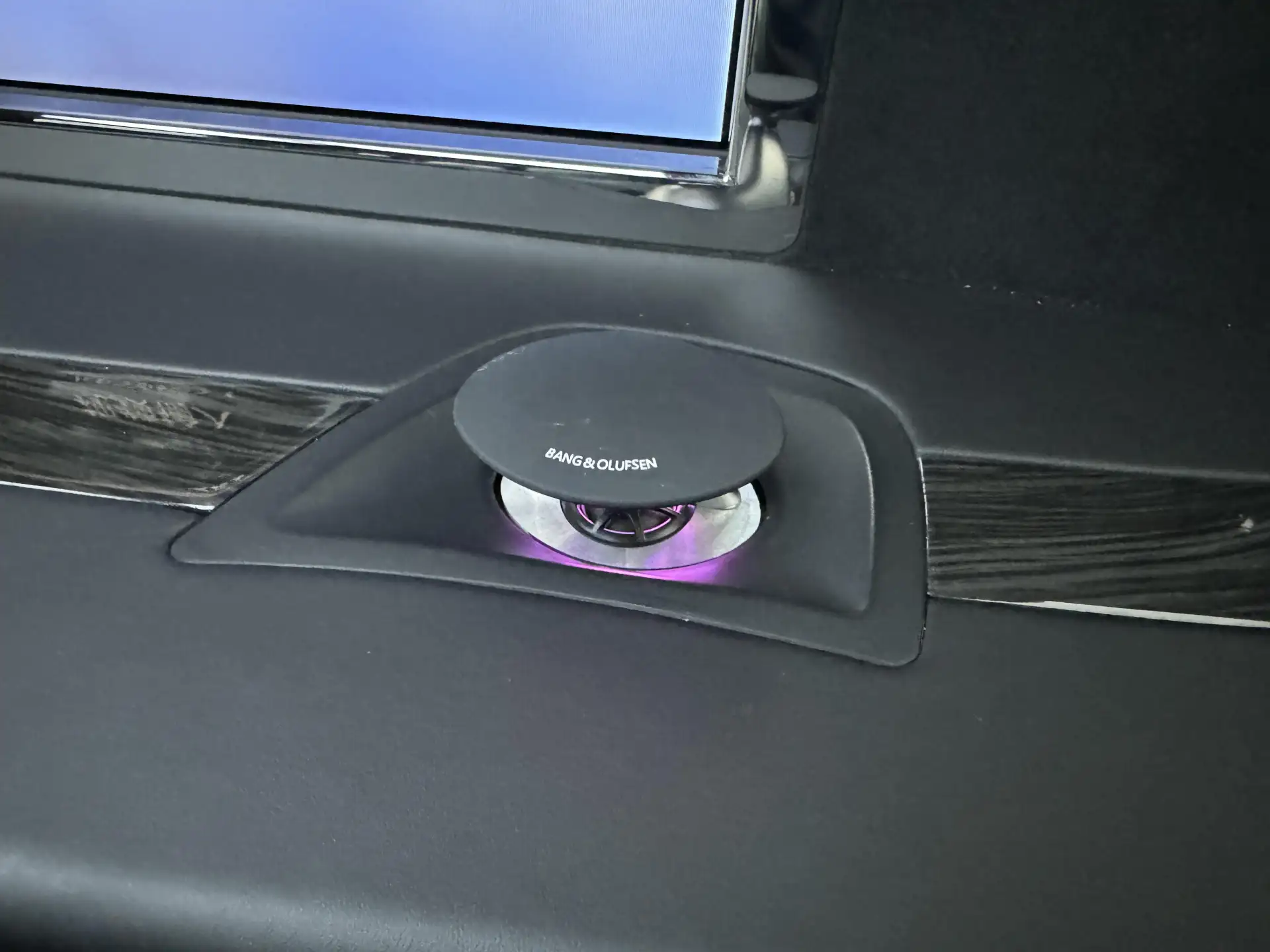 Toyota Alphard, 2019 22