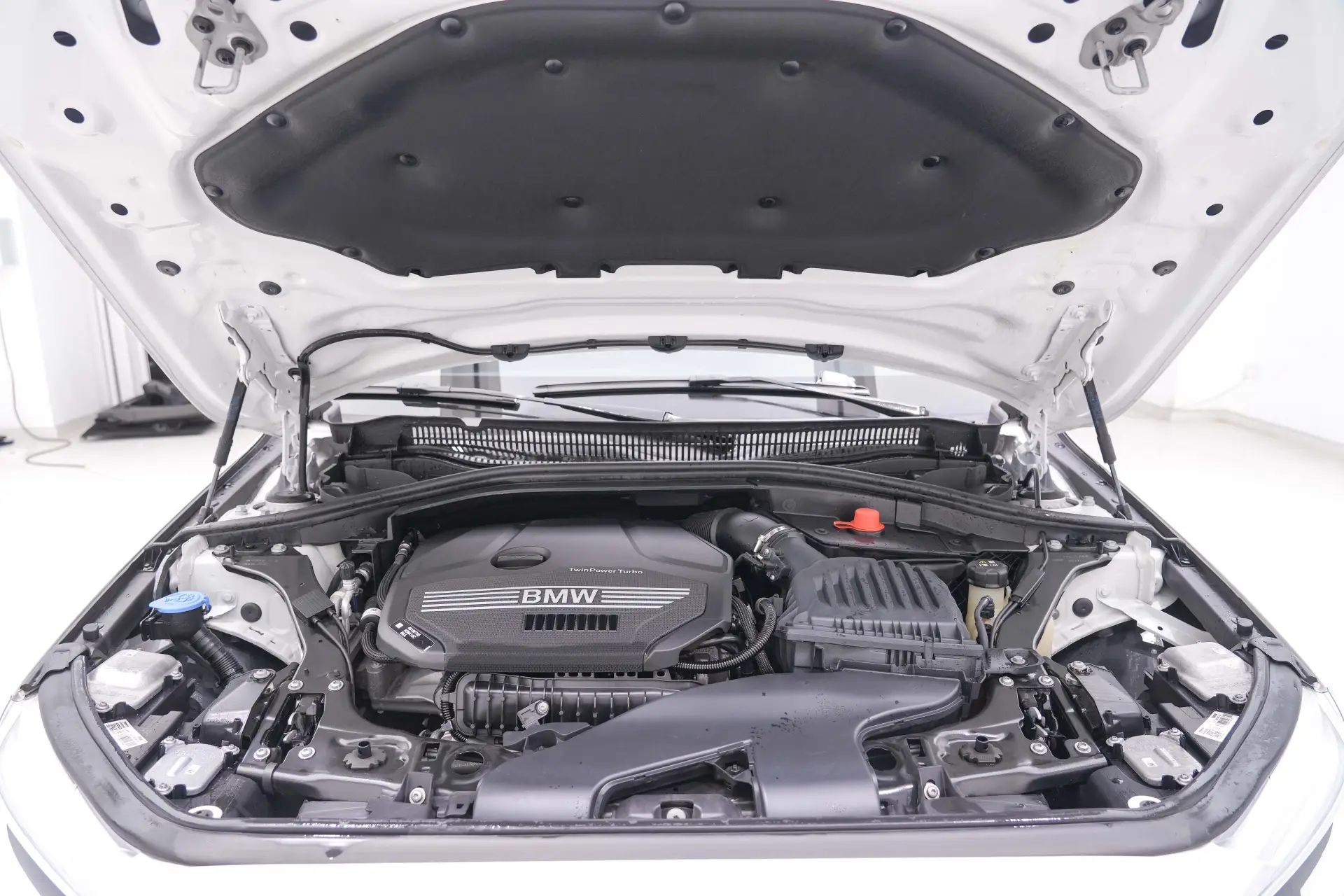 BMW 120i, 2023 12