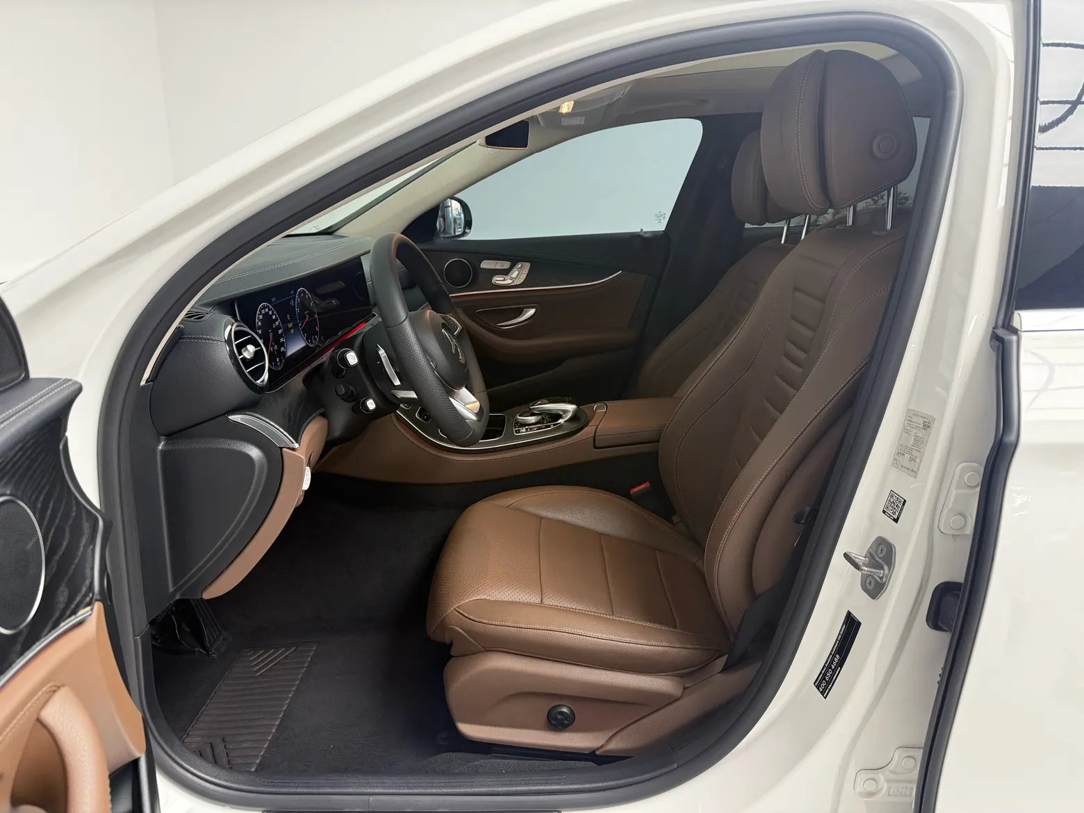 Mercedes-Benz E 300 L, 2018 12
