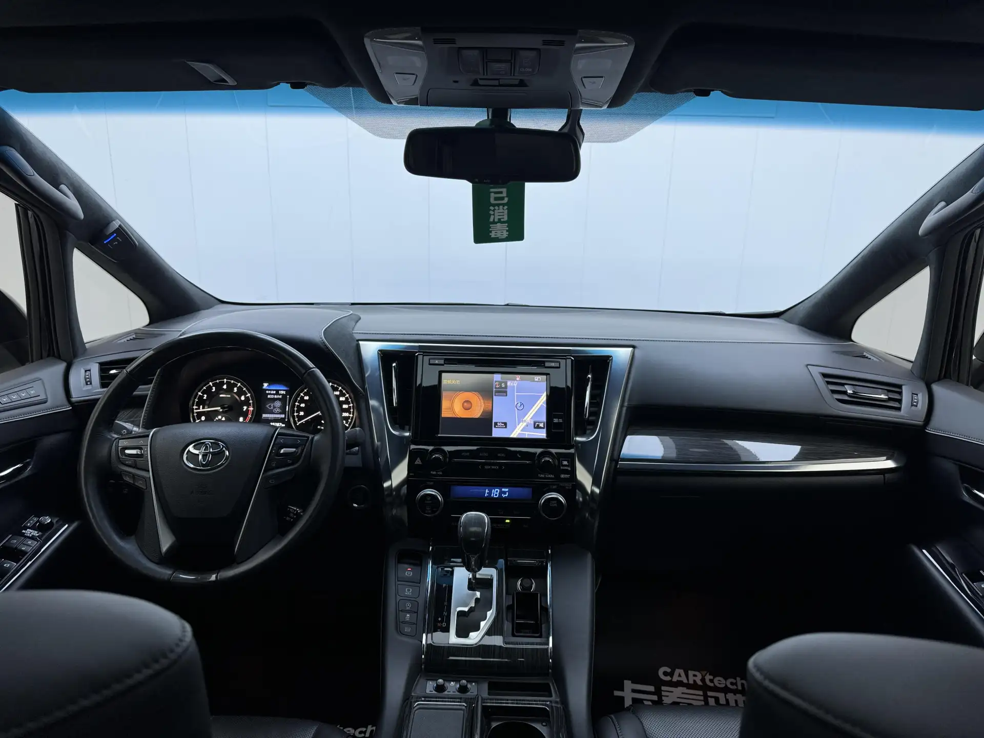 Toyota Alphard, 2019 14