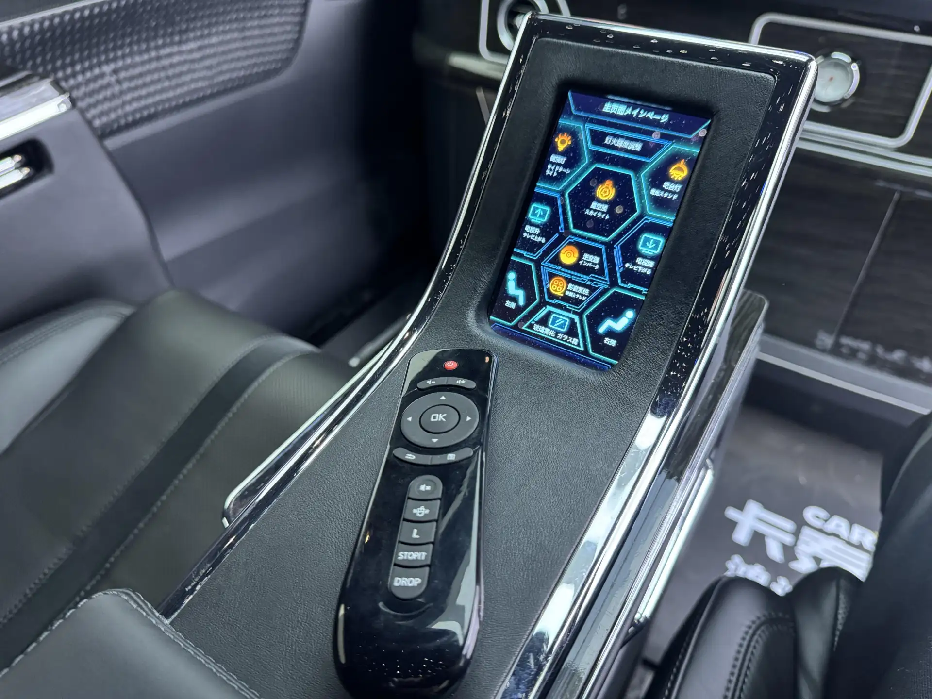 Toyota Alphard, 2019 28