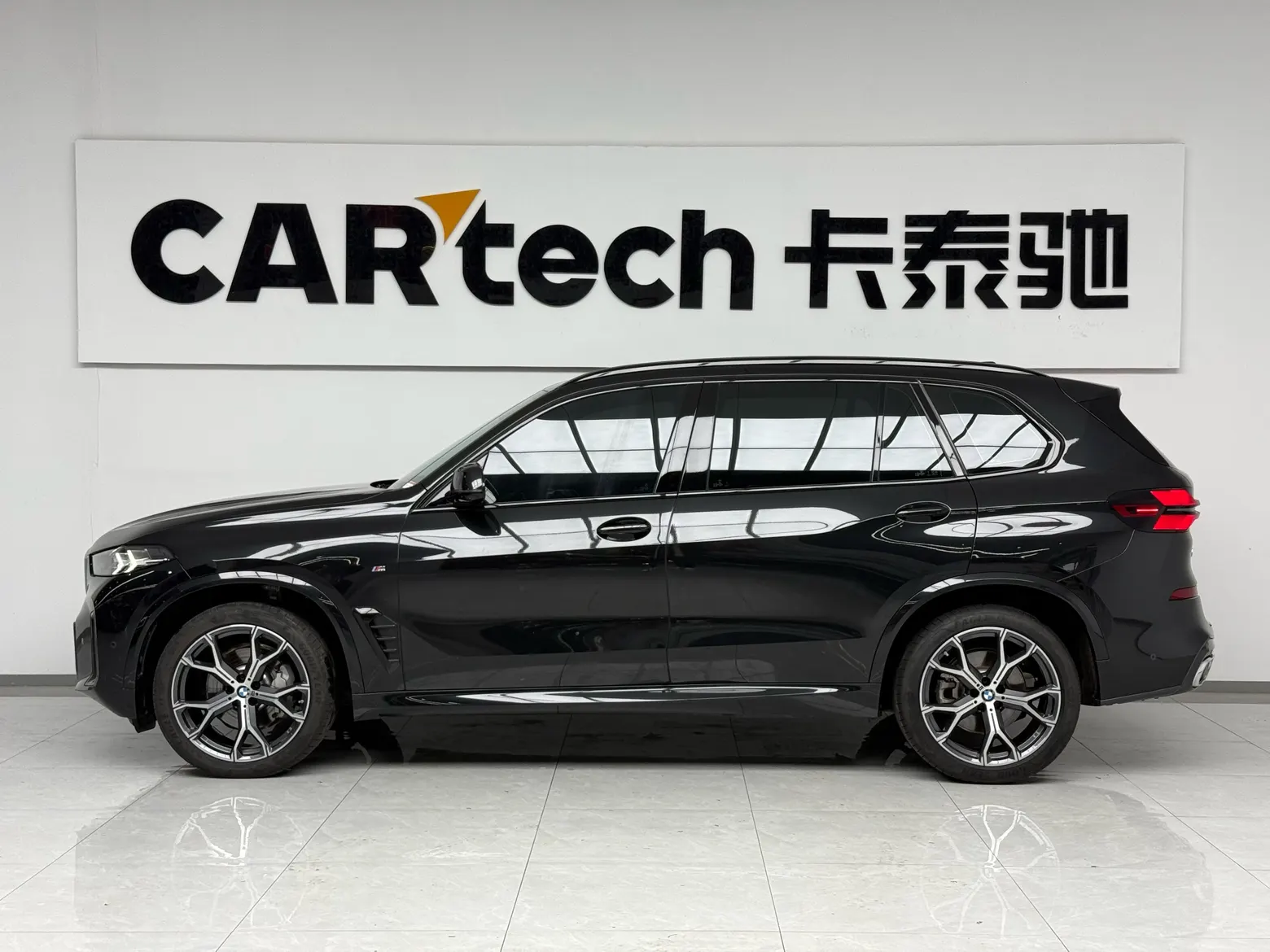 BMW X5, 2024 все фото
