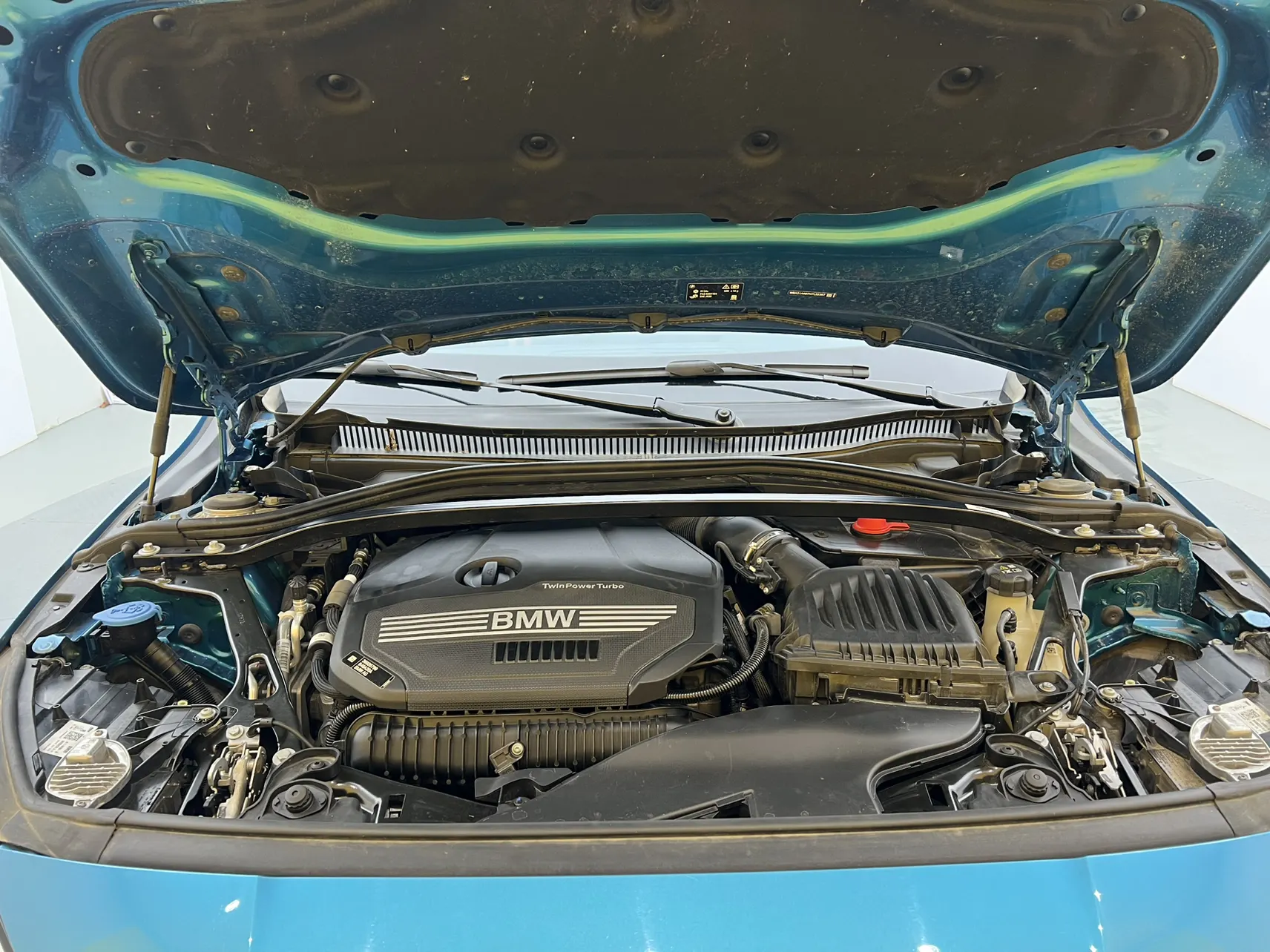 BMW 225i, 2023 10