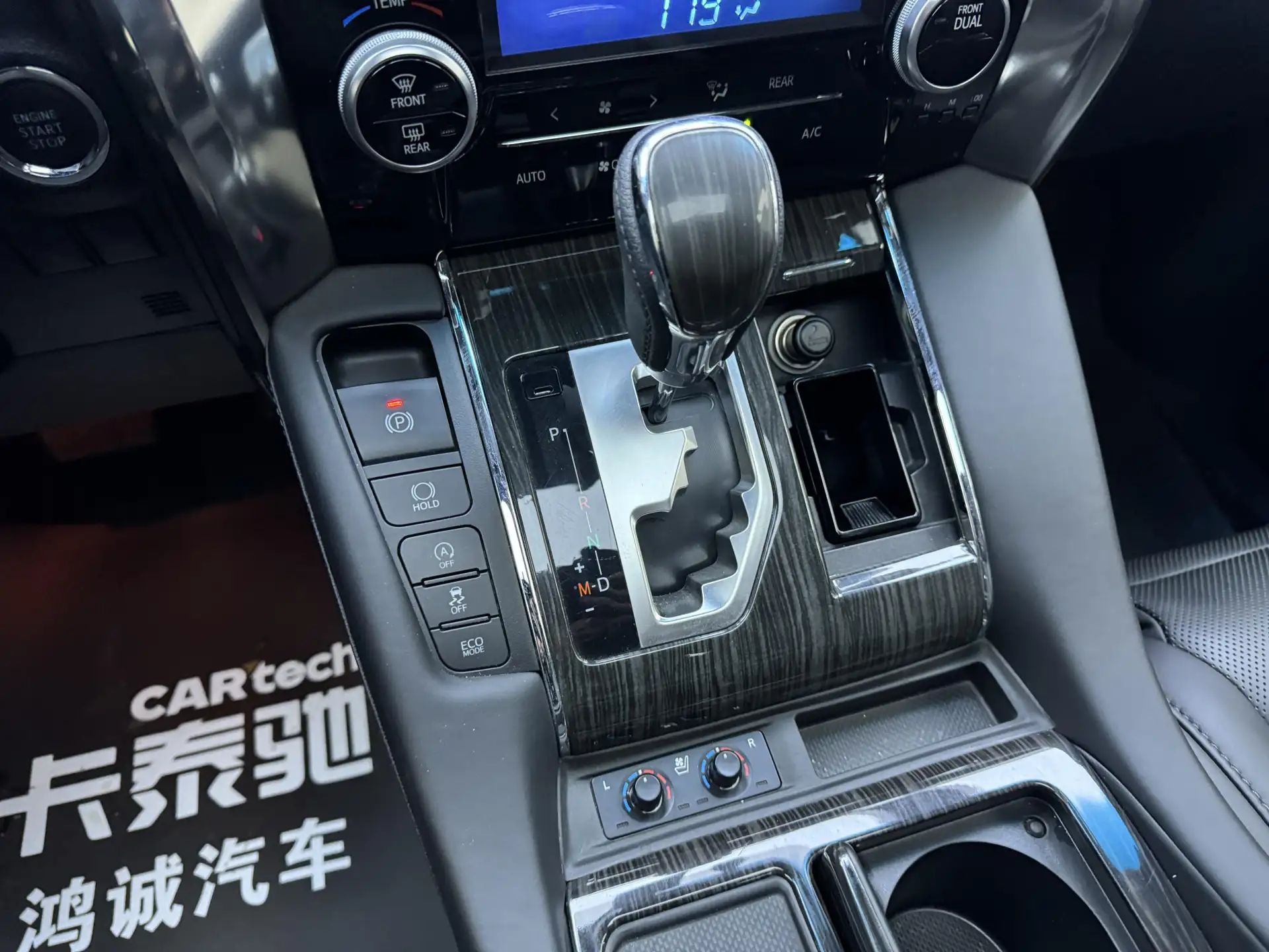 Toyota Alphard, 2019 20