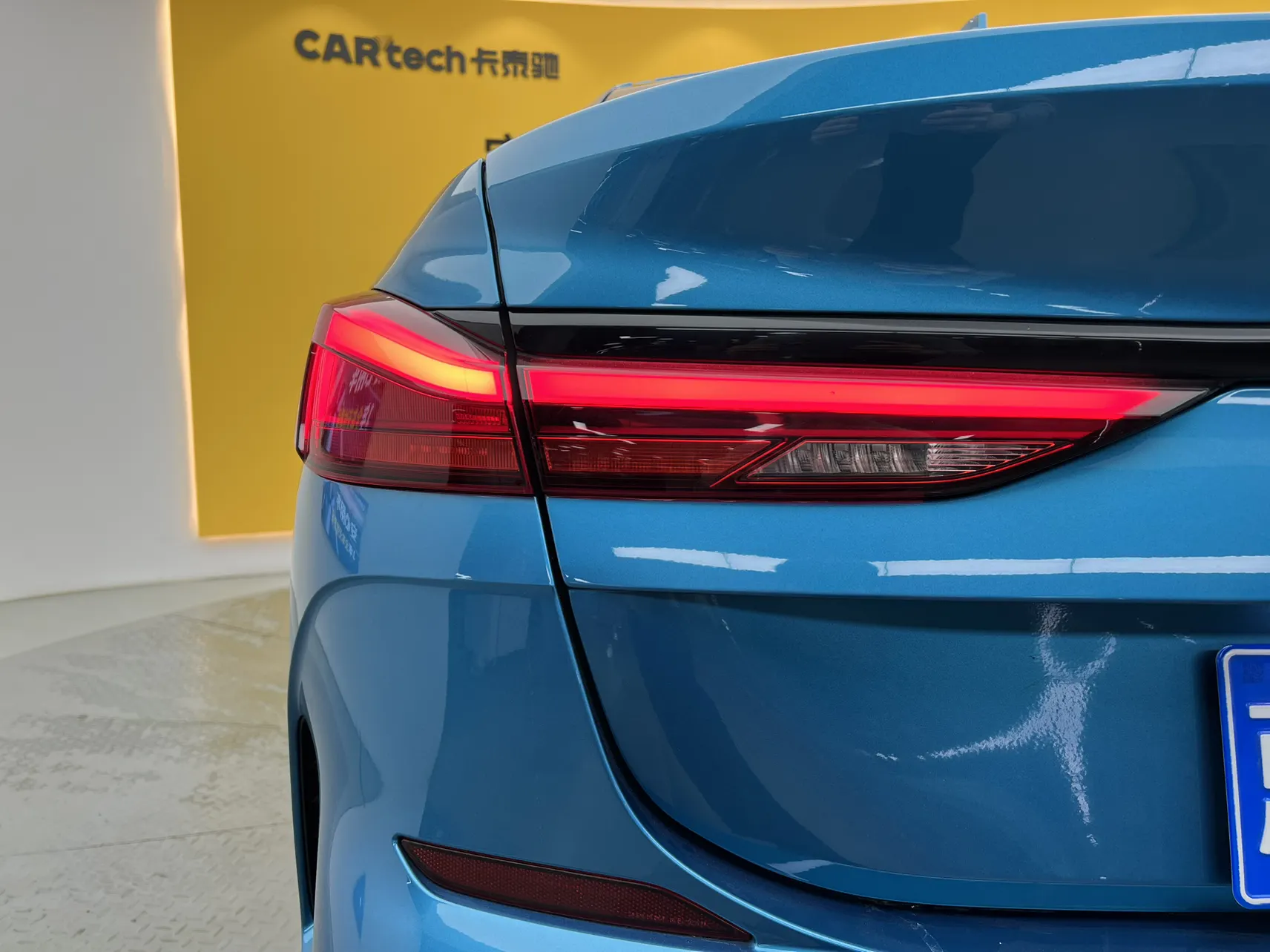 BMW 225i, 2023 11