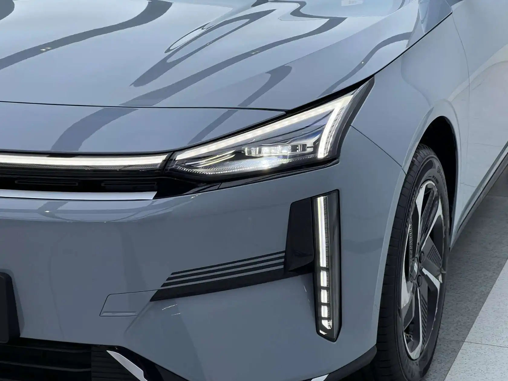 Geely Galaxy Galaxy L6, 2025 6