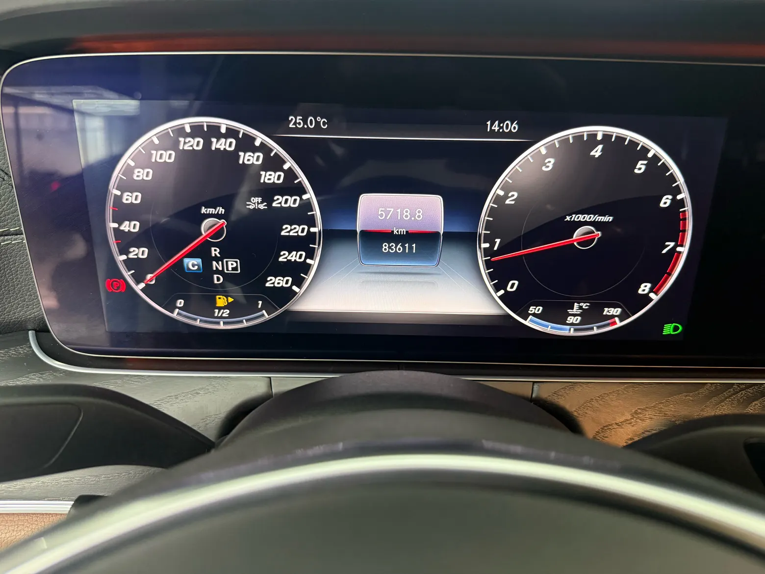 Mercedes-Benz E 300 L, 2018 10