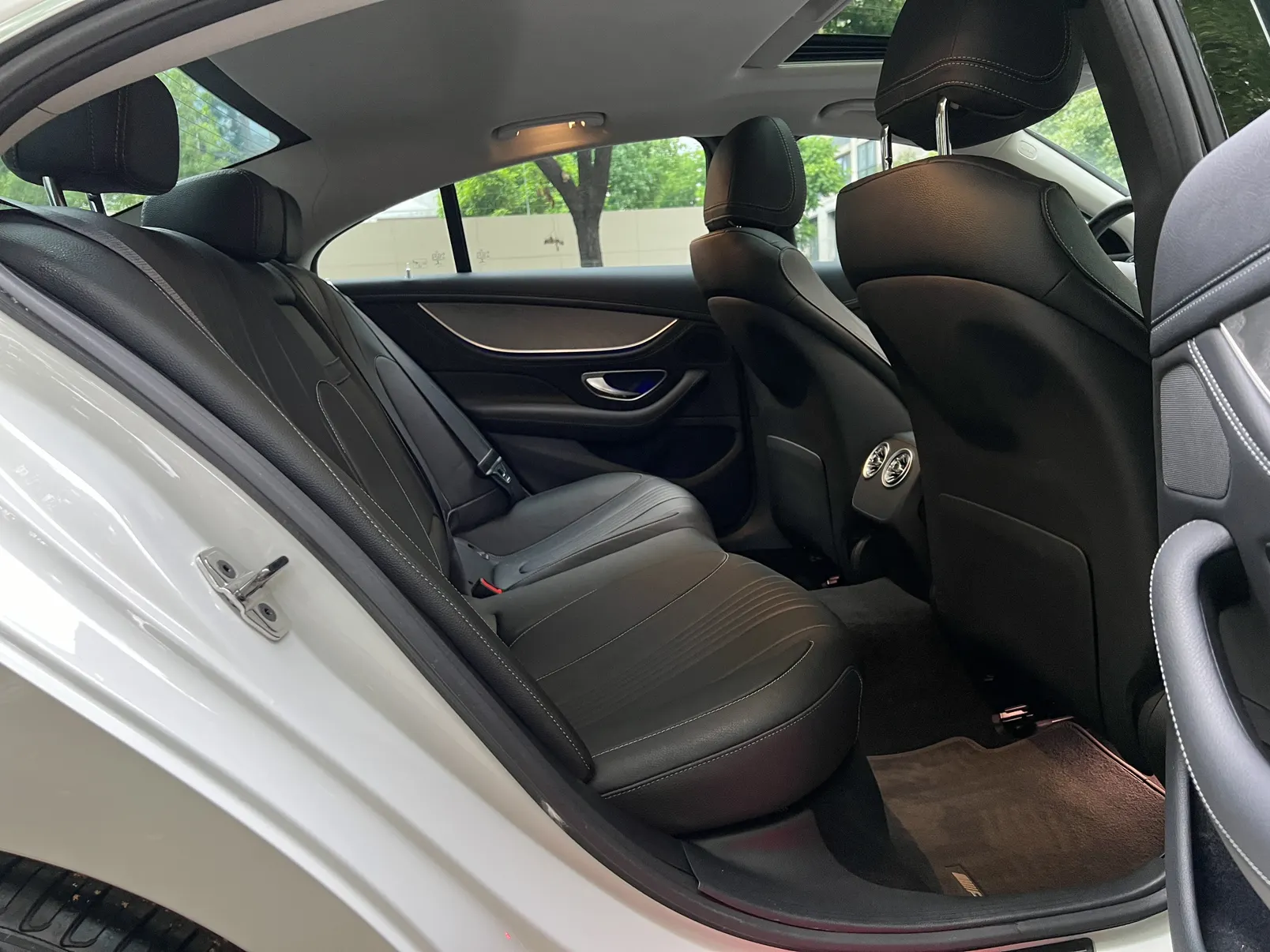 Mercedes-Benz CLS 260, 2021 21