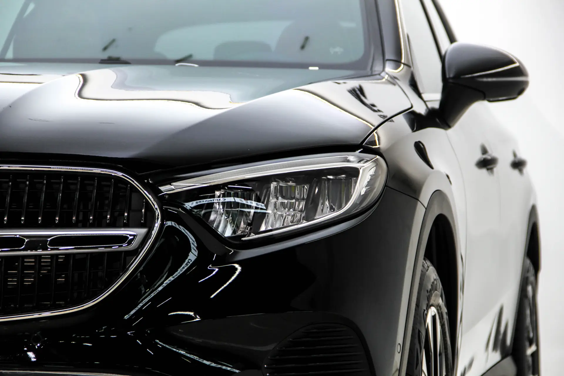 Mercedes-Benz GLC 260 L, 2026 9