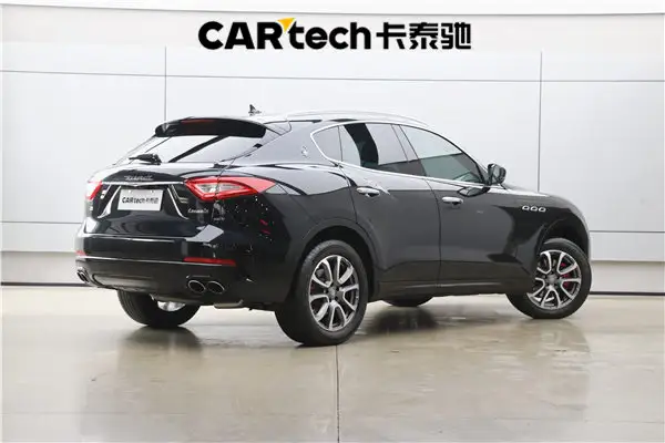 Maserati Levante, 2018 9