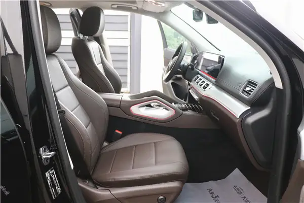 Mercedes-Benz GLE 450 4MATIC, 2023 17